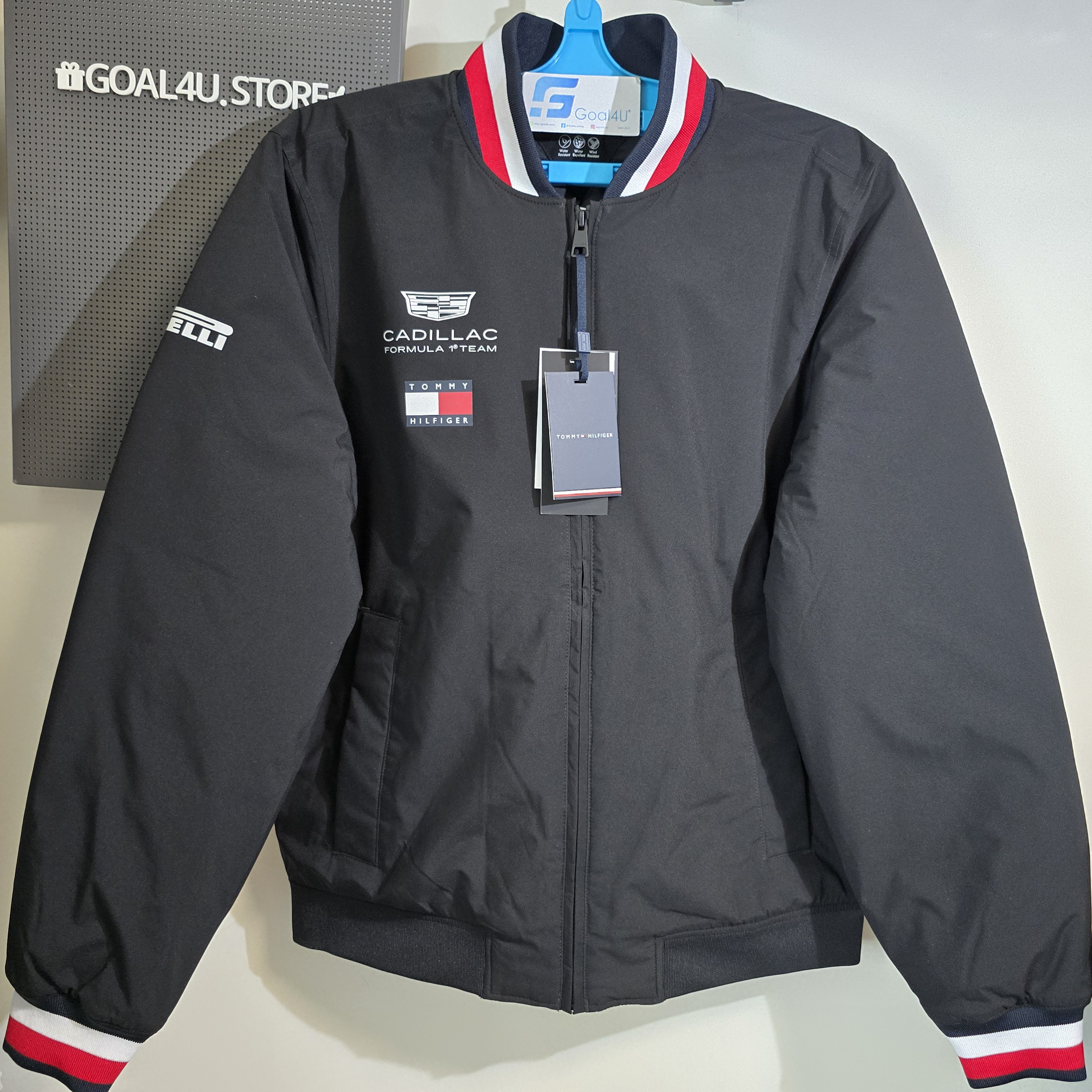 TH x Cadillac F1 Team 凱迪拉克車隊 2026 Team Varsity Jacket MN0MN00067BDS