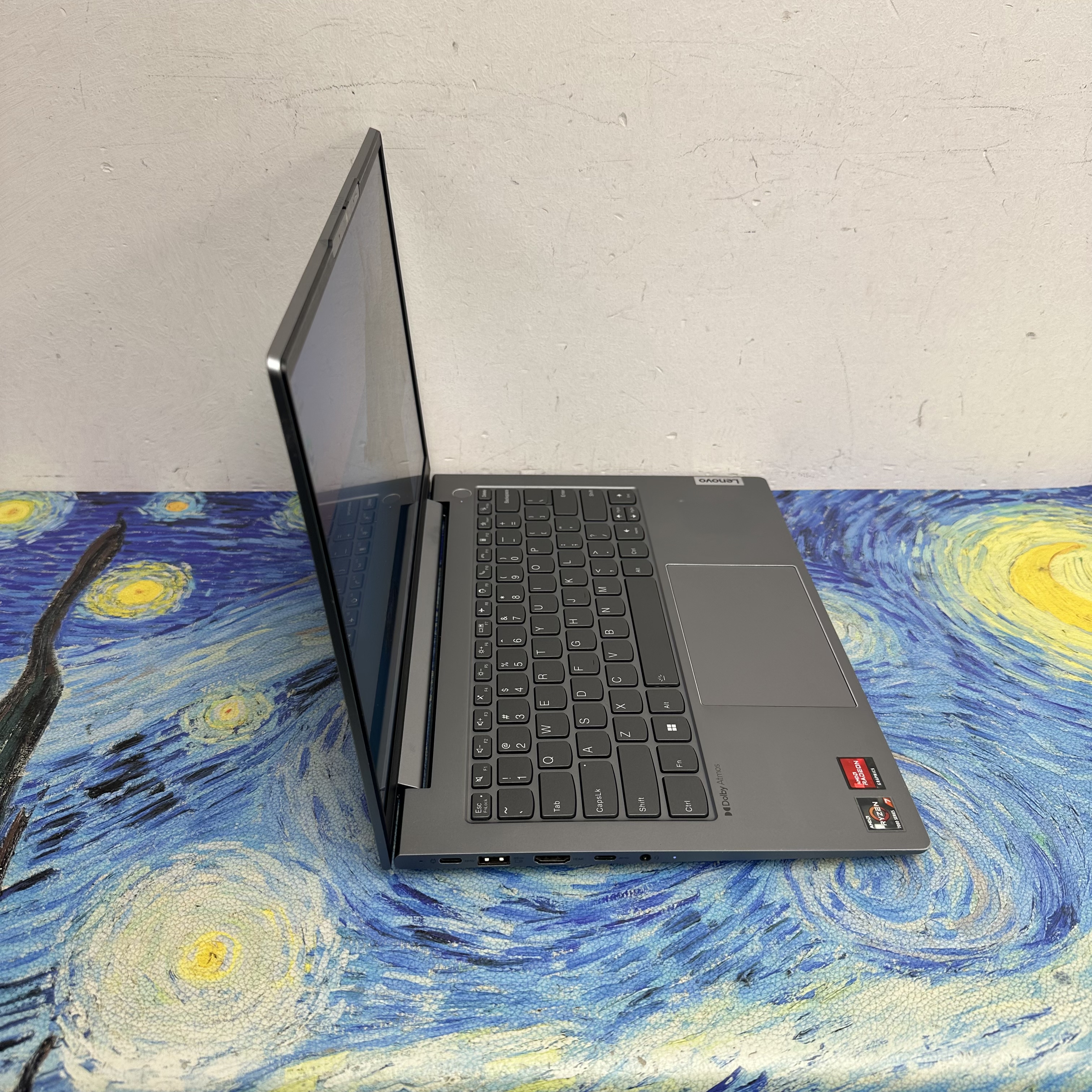 (聯想AMD CPU ThinkBook)Lenovo Thinkbook  AMD Ryzen 7 7735H /16GB Ram/512GB SSD/鈦金屬機身/ Lenovo / ThinkPad / Ultrabook / Notebook / Gaming / PC / Movie / Netflix