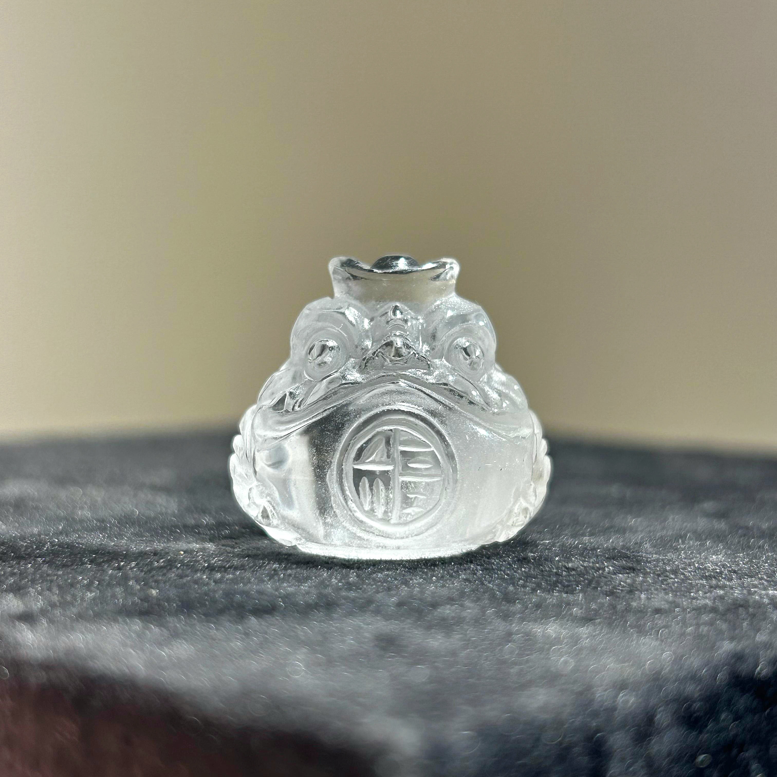 白晶元寶金蟾
