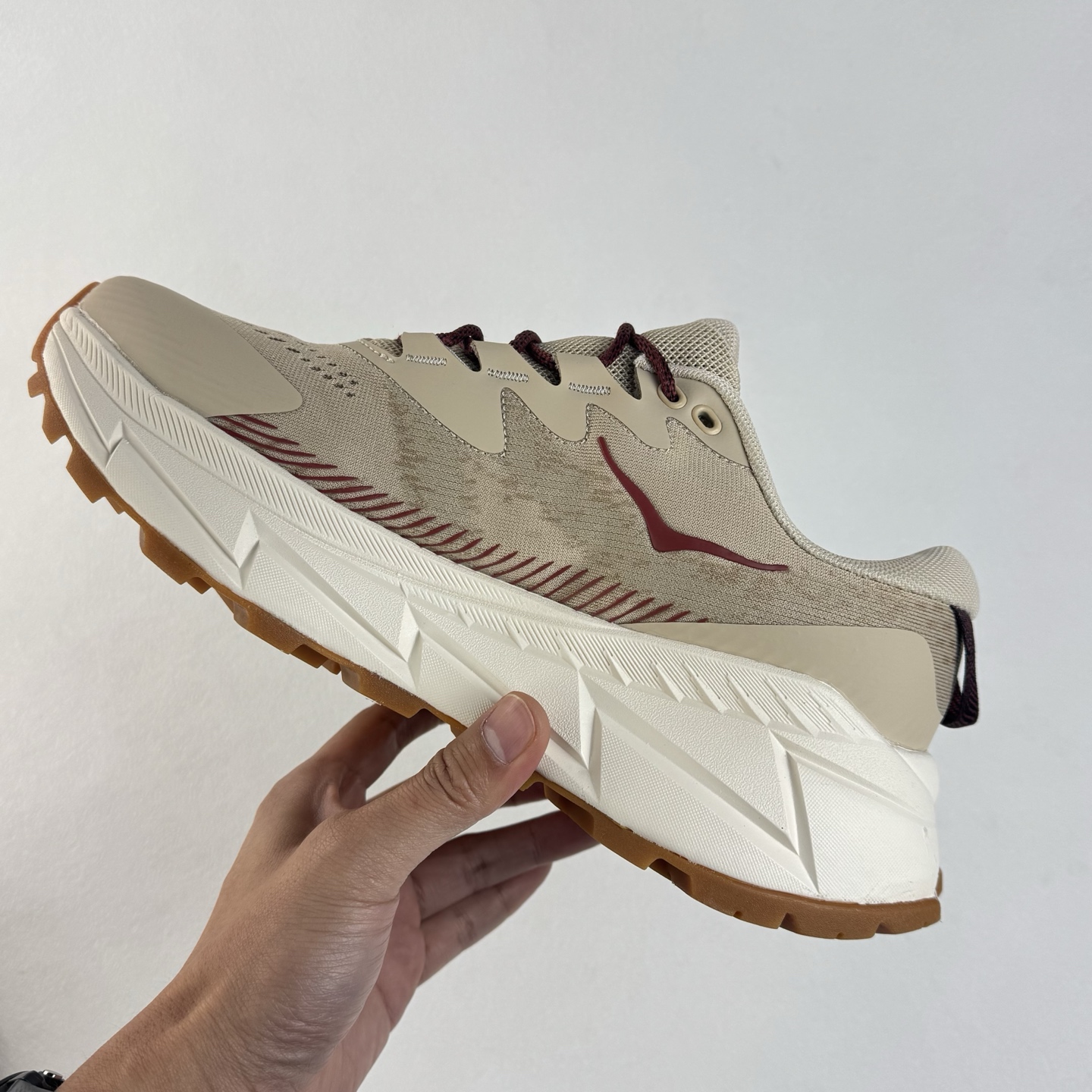 Hoka One One Skyline-Float X