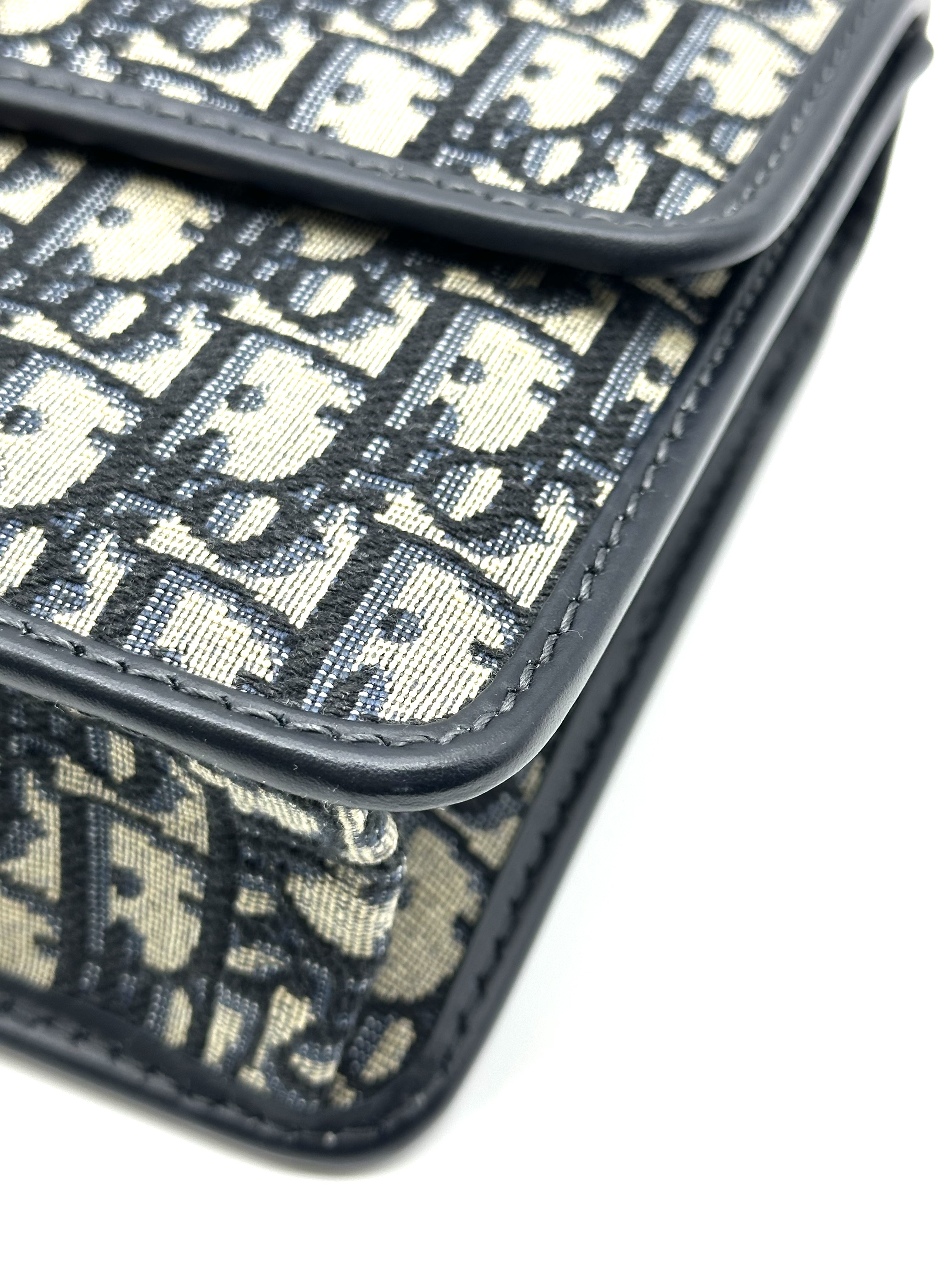 Pre-Owned Dior 30 Montaigne / Product Code: 26040906