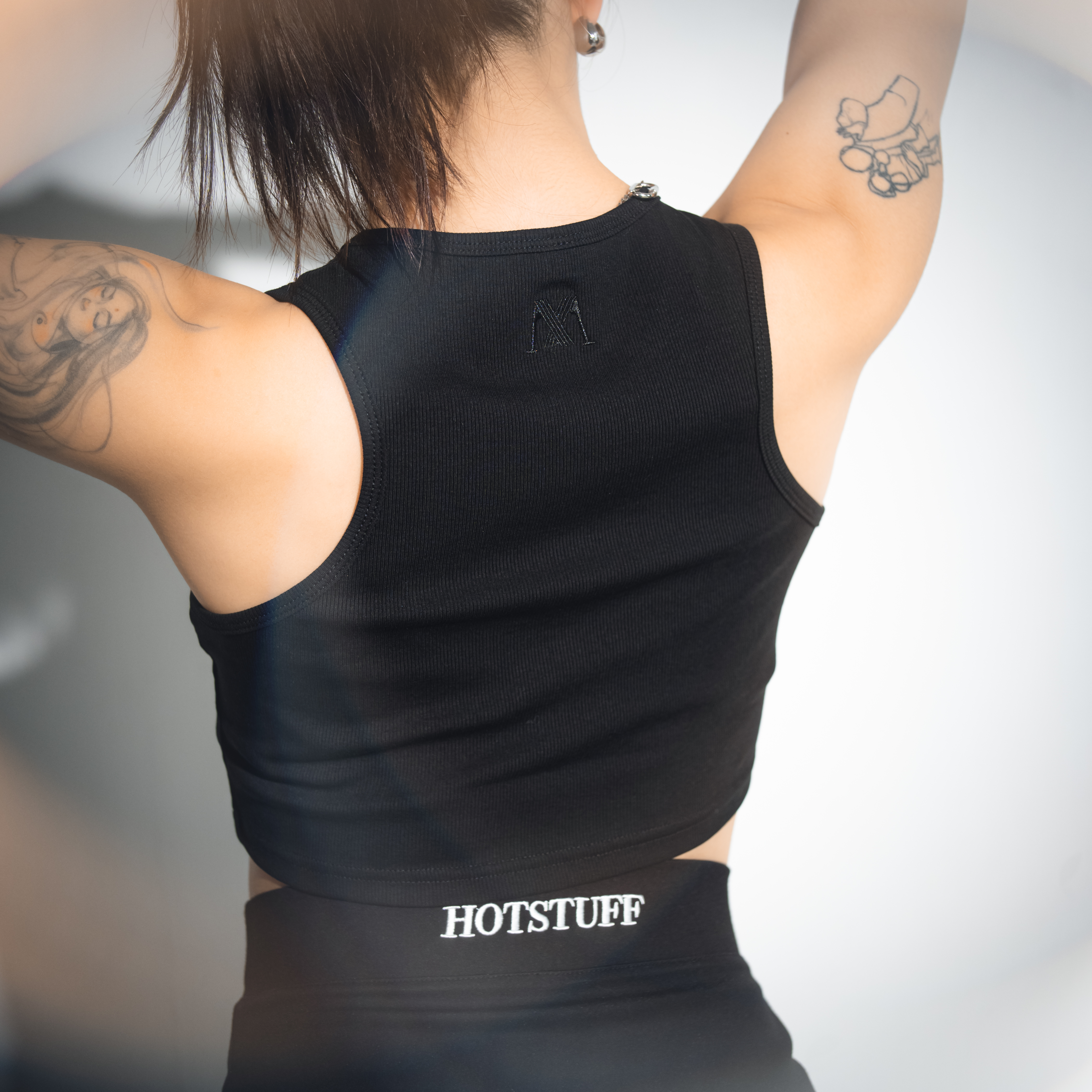 HOTSTUFF LOGO CROP-VEST