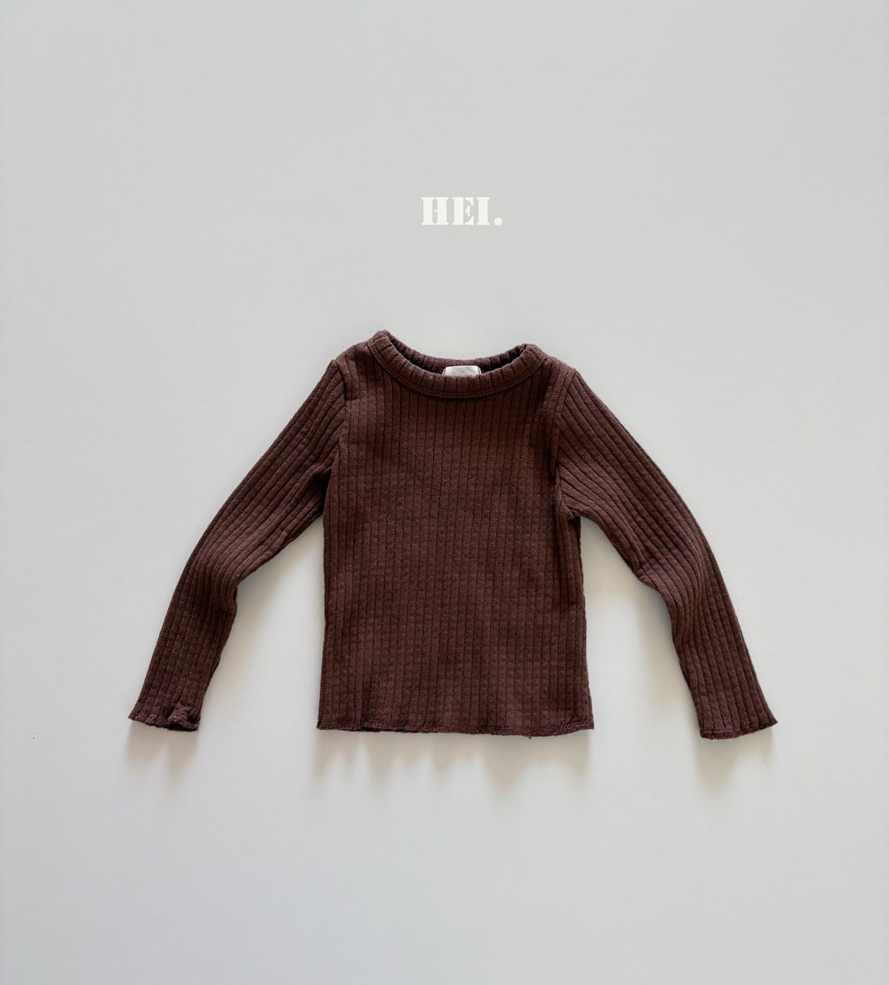 Hei | Stretchy Tee
