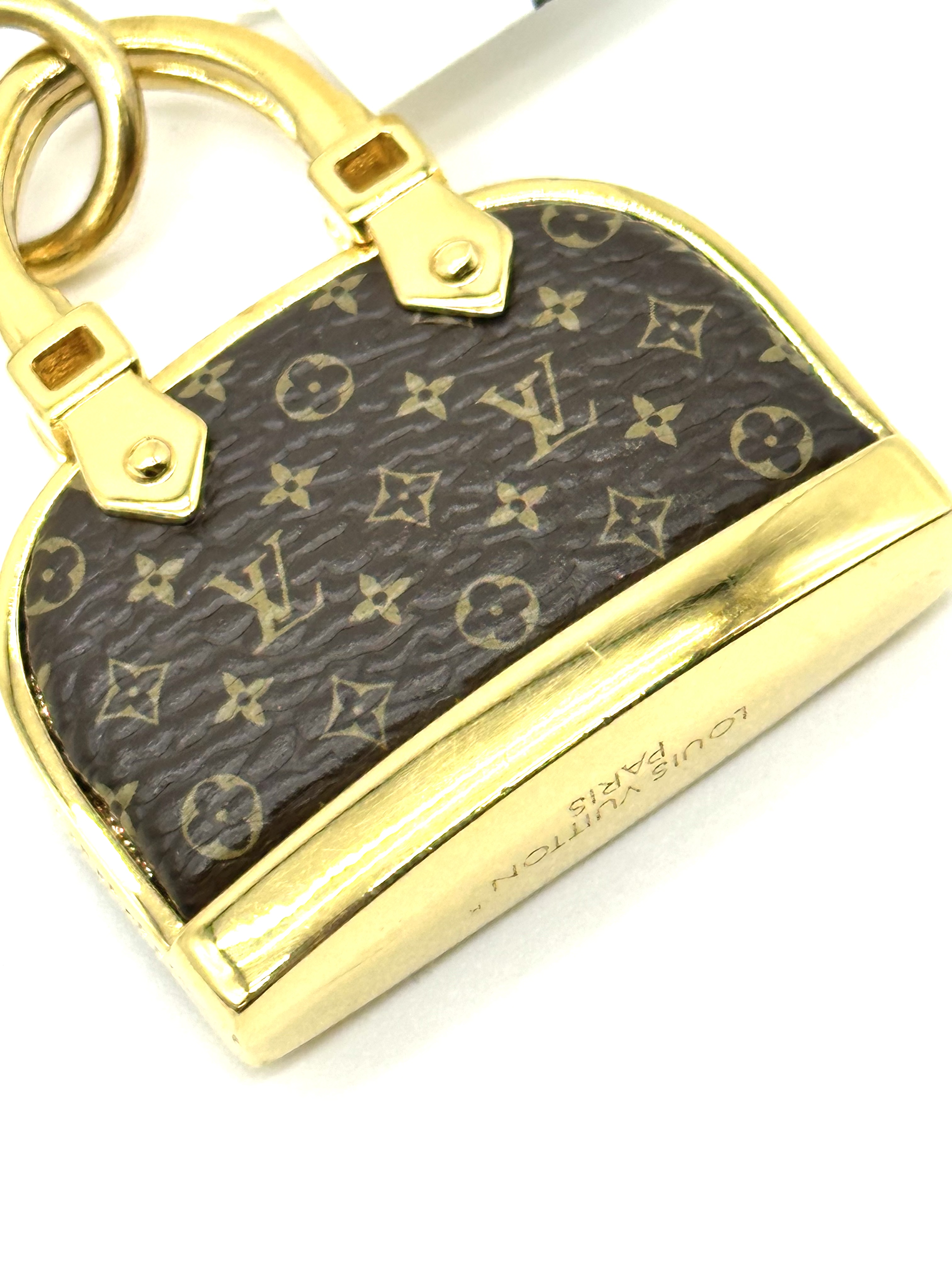 Pre-Owned LV Monogram Iconic Alma charm / Product Code: 26042106