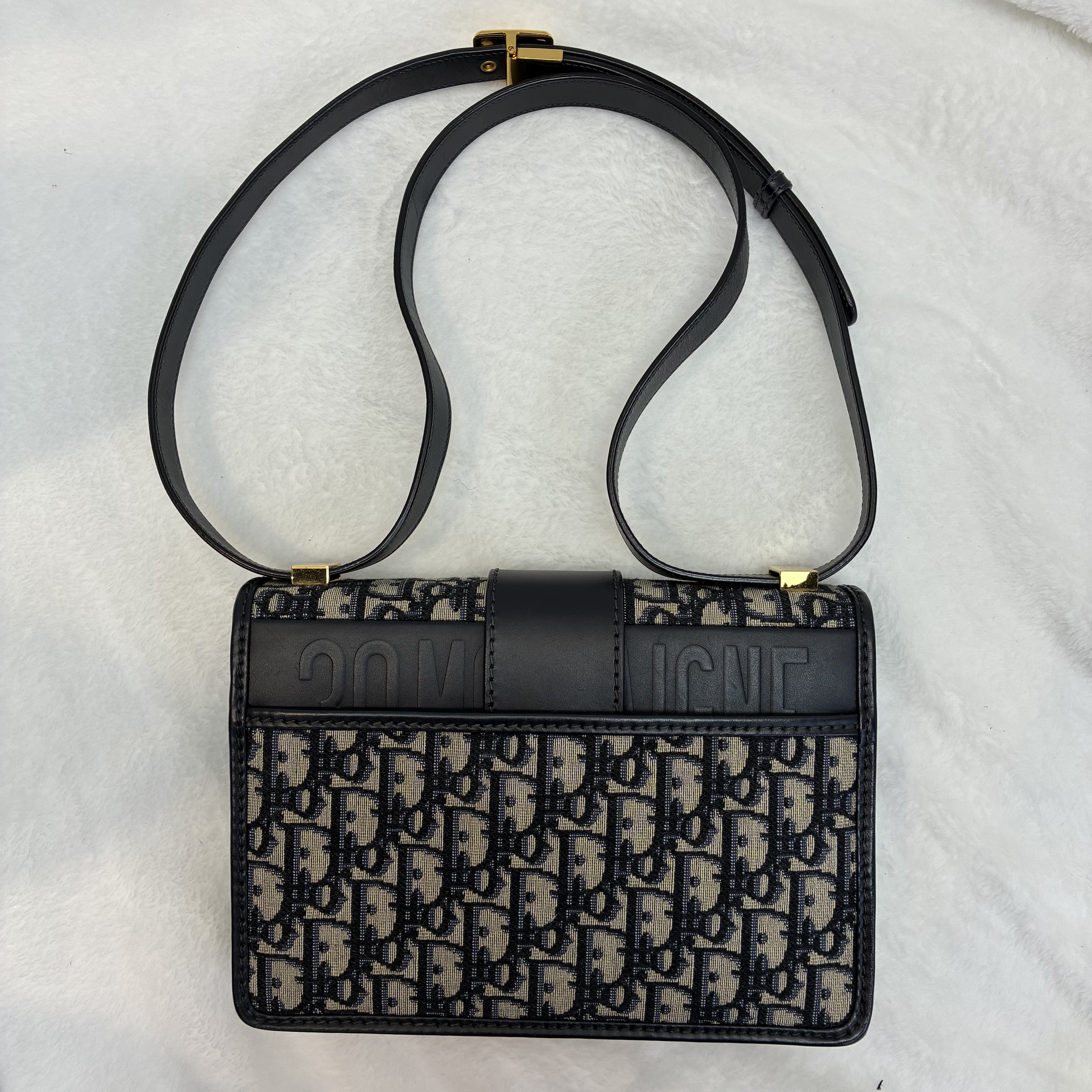 Dior Montaigne 30 老花經典