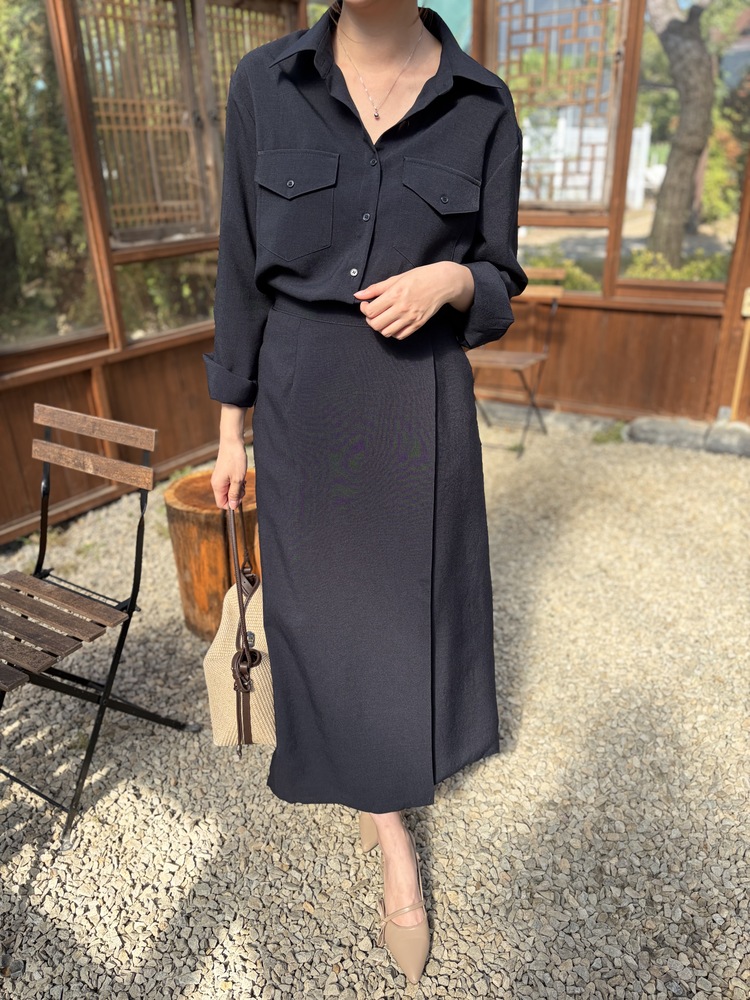 The Colette Wrap Set (Navy)