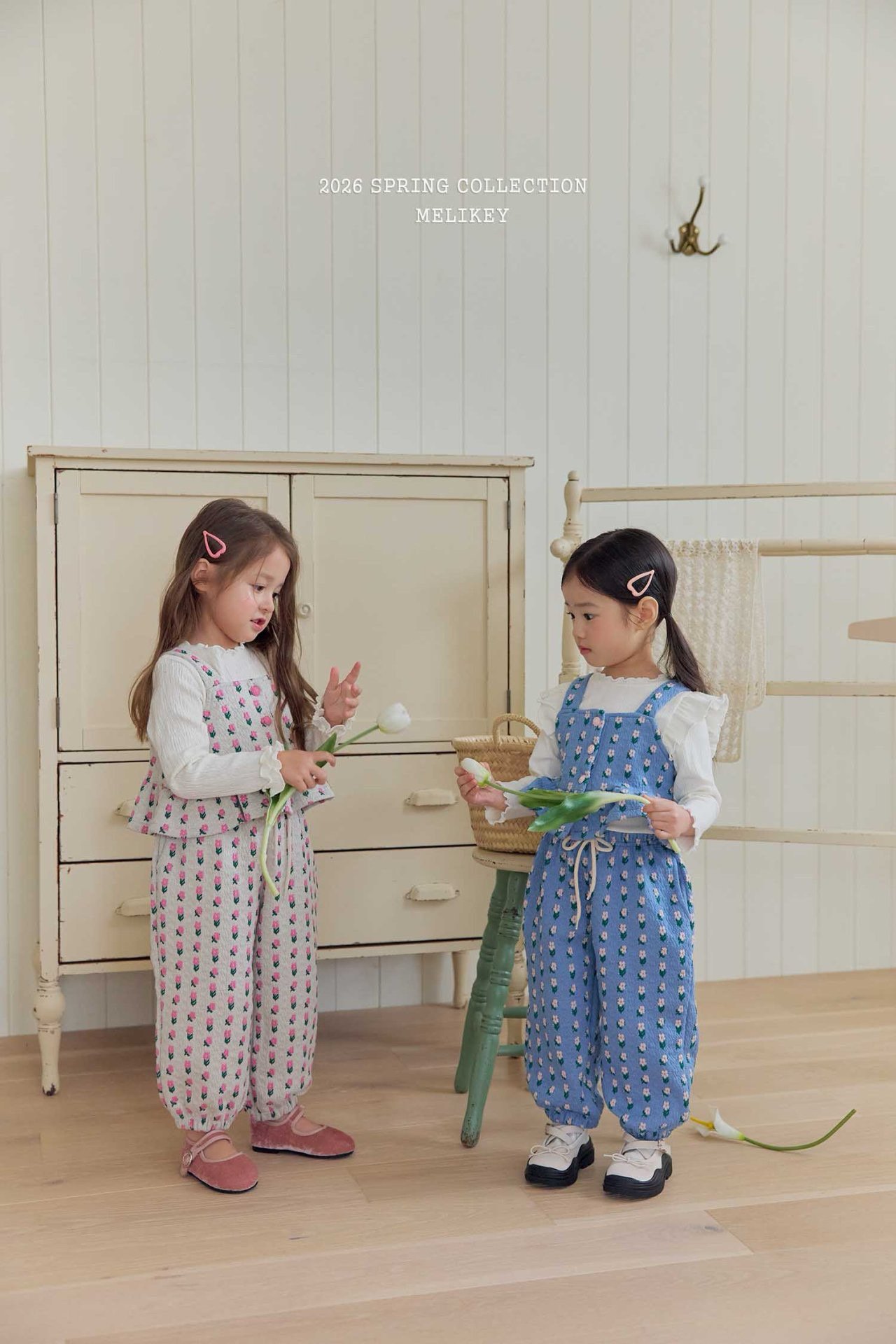 花花吊帶連長褲 (內搭需另配)