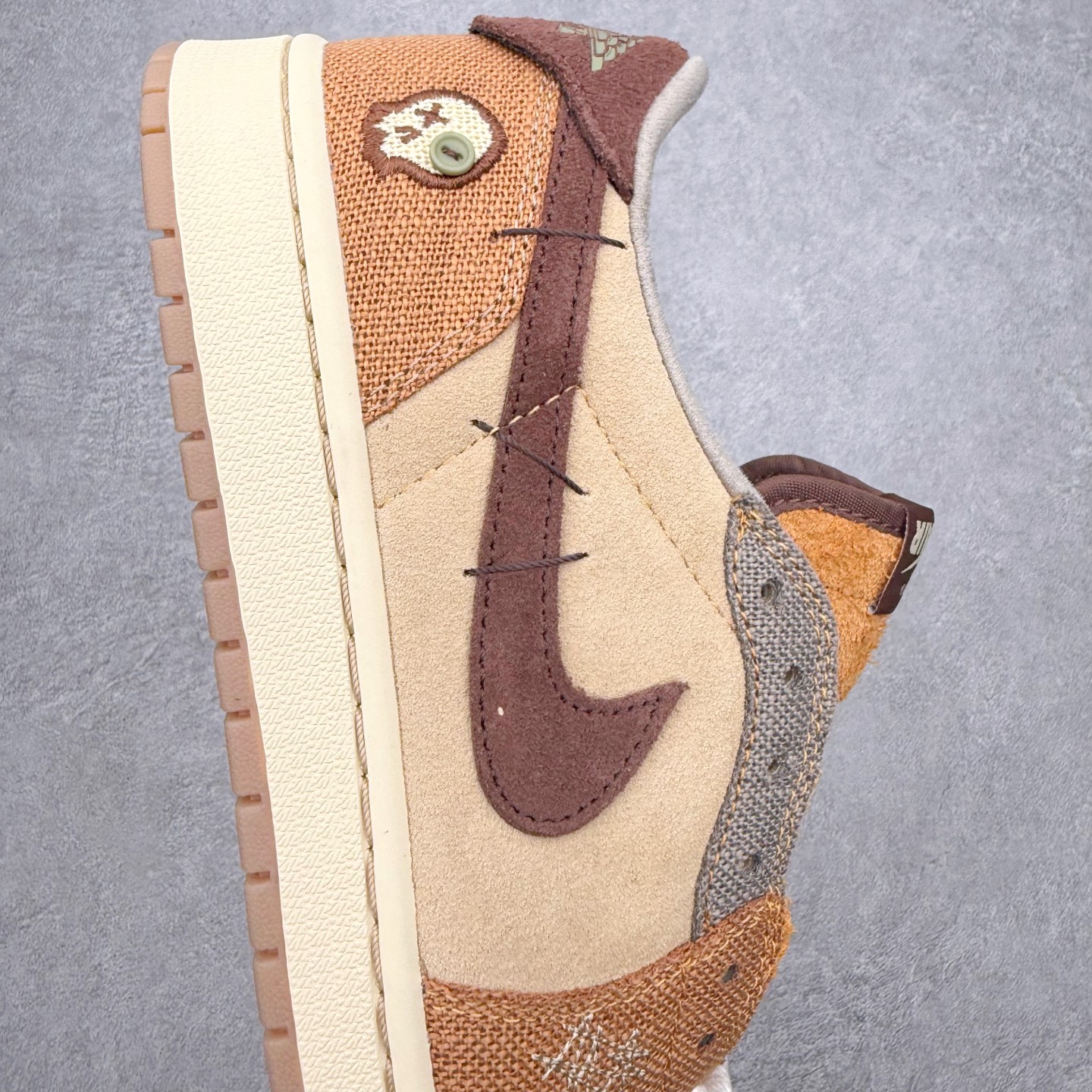 Zion Williamson x Air Jordan 1 Retro Low OG "Voodoo" DZ7292-200