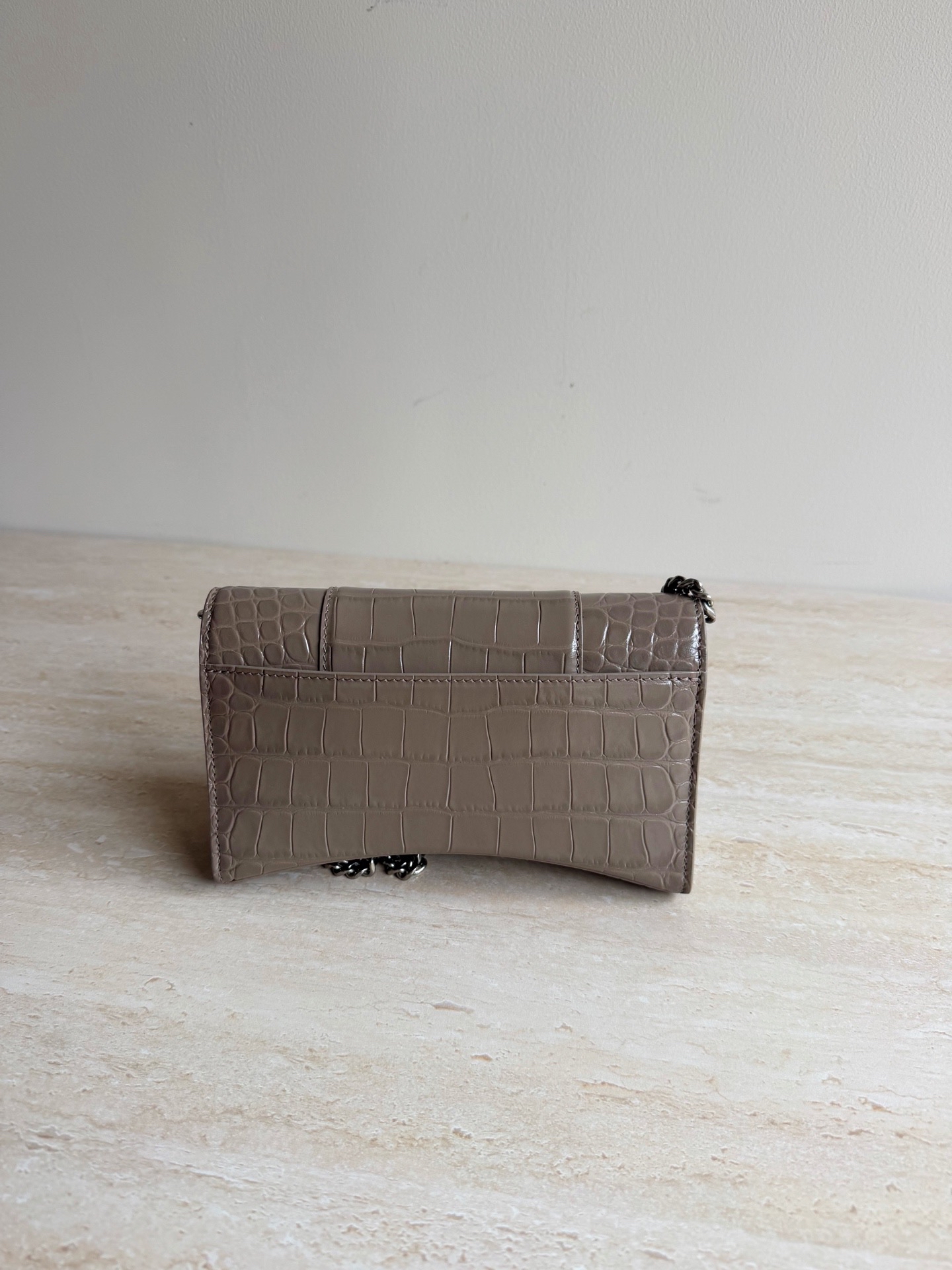 【預訂貨品】巴黎世家卡其色Hourglass沙漏包