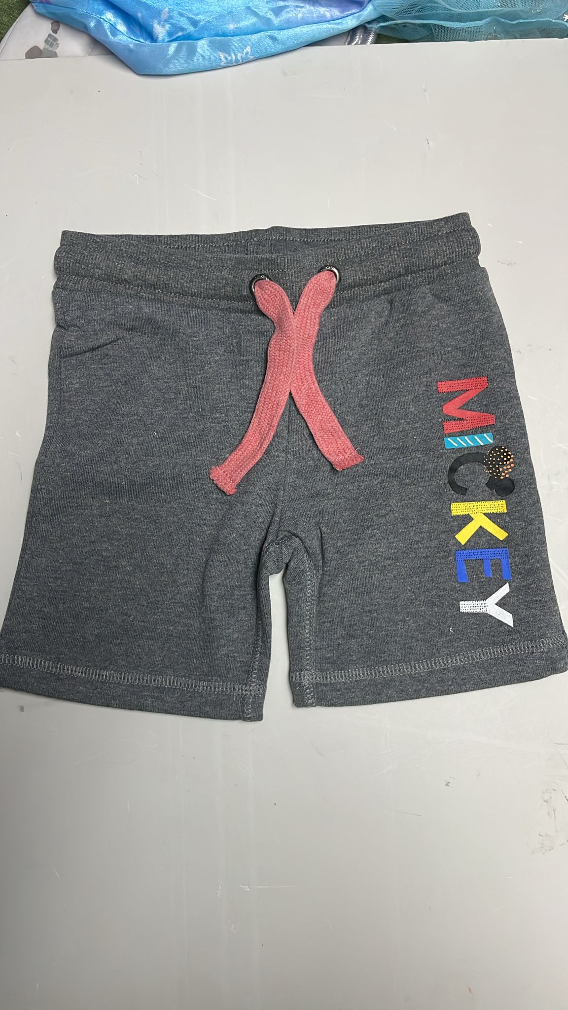 100碼（清貨不設儲貨 Box-J1)