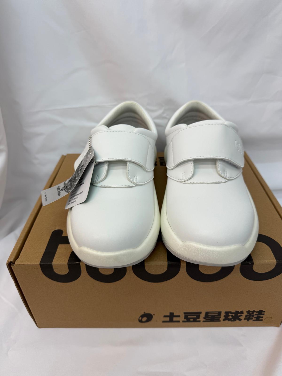 台灣 | NewBuffalo 護士 足弓鞋 魔鬼氈 (無瞬穿) 牛頭牌