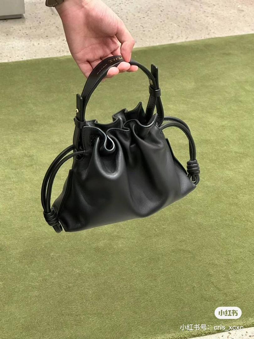 Loewe 罗意威 Flamenco Nano 纳帕小牛皮手提包