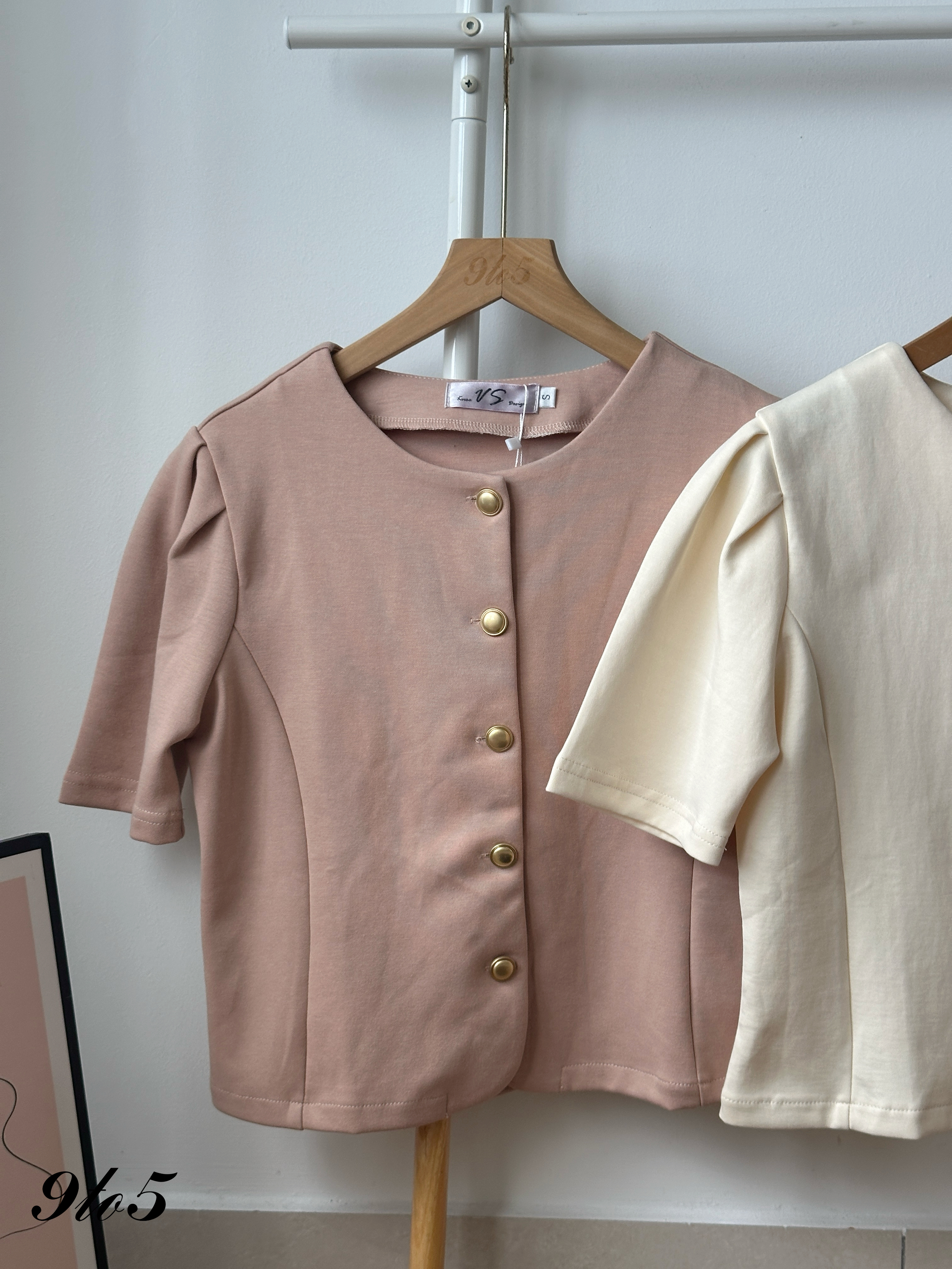 T4321 Puff Sleeve Round Neck Blouse - 3 Colors