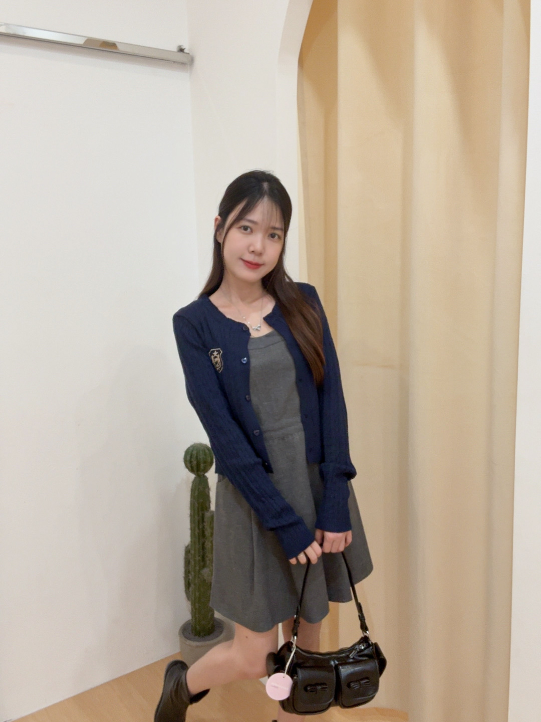 毛呢吊带百褶连身裙 R2865