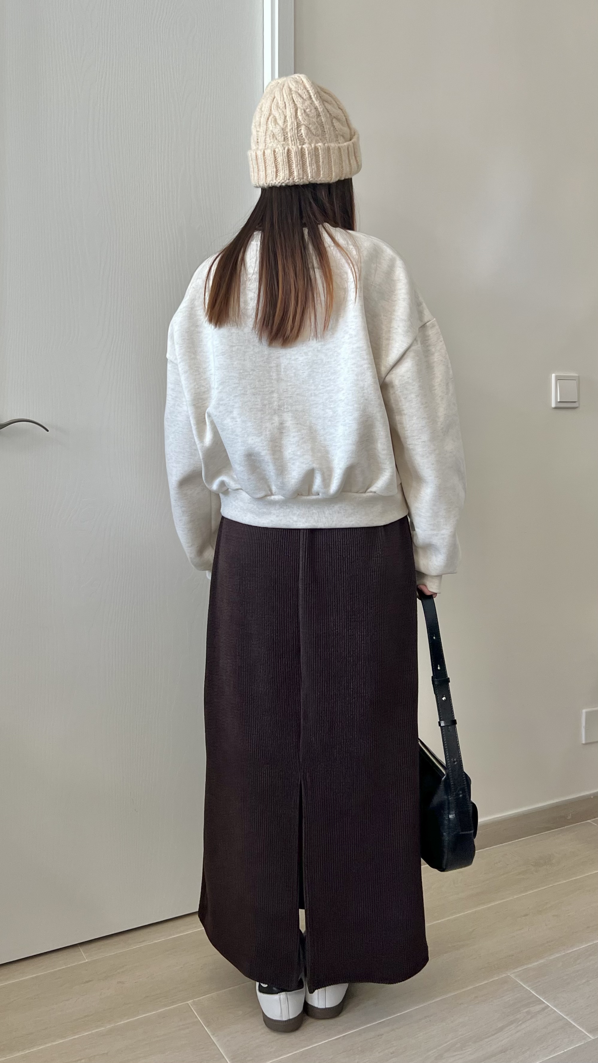 刺繡樹林衛衣 現貨