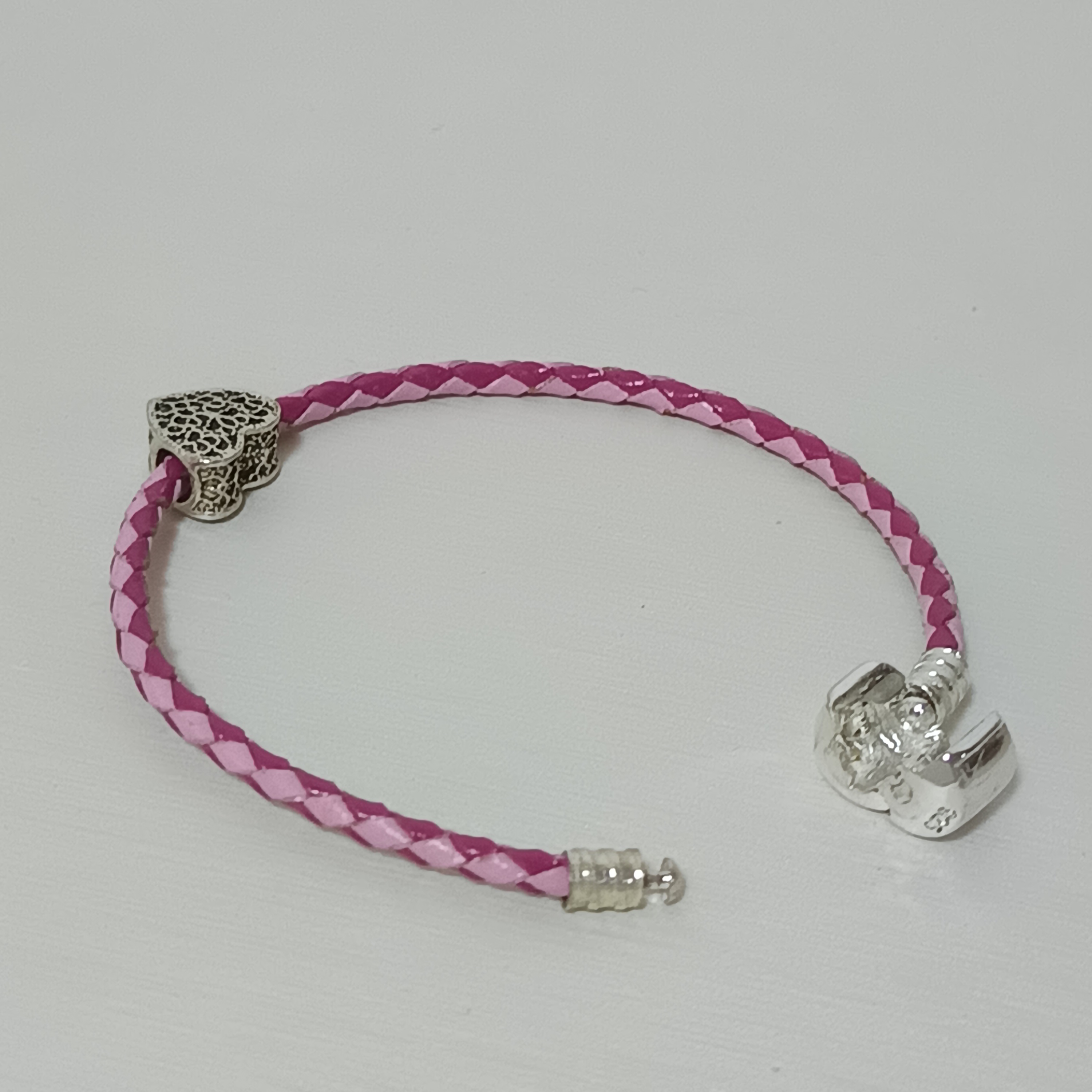 潘朵拉款鍍銀扣編織皮繩+做舊藏銀愛心手鍊