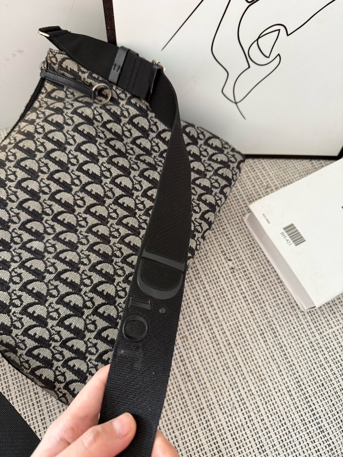 【預訂貨品】Dior黑色老花流浪包