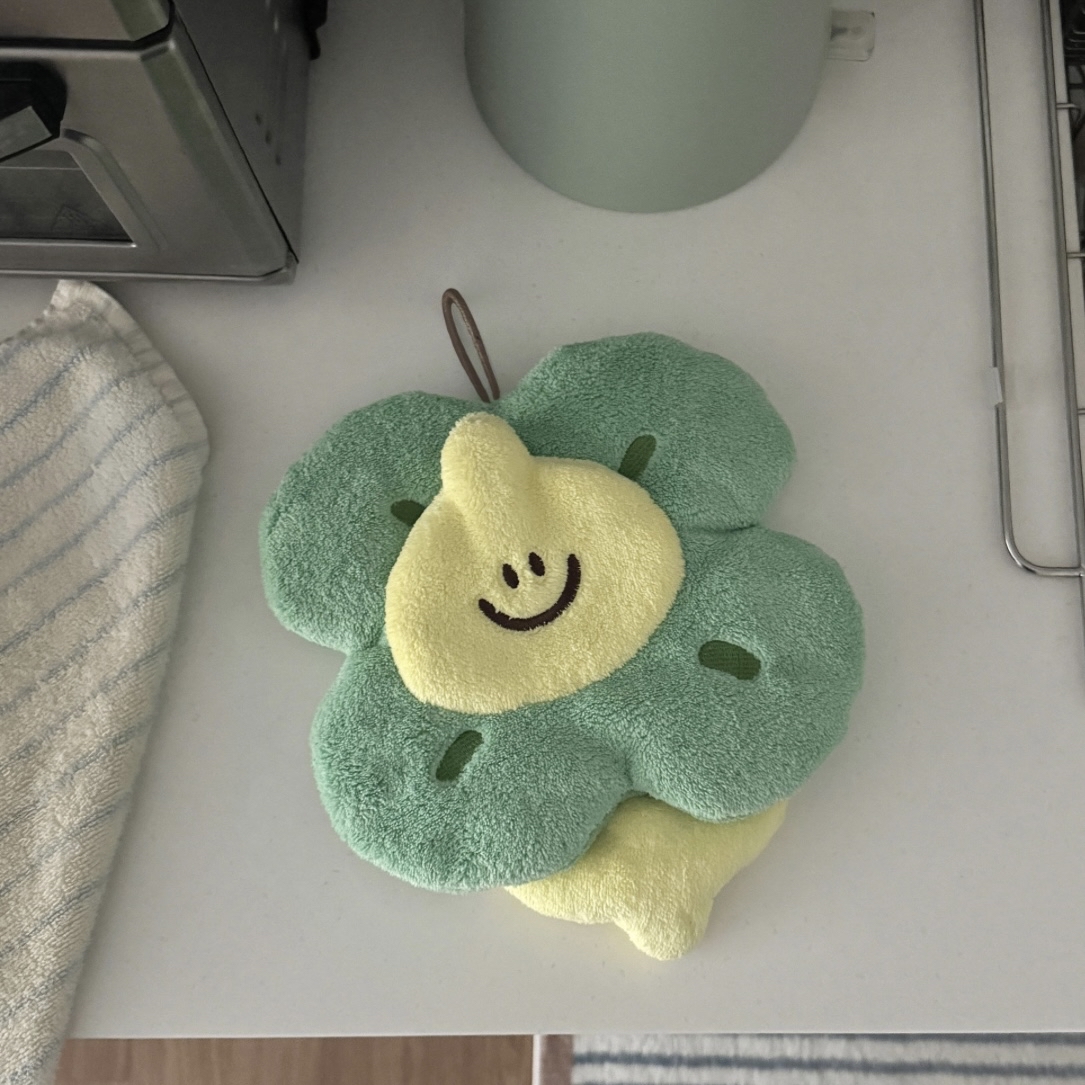 [SECOND MORNING] Clover Lemony Hand Towel
