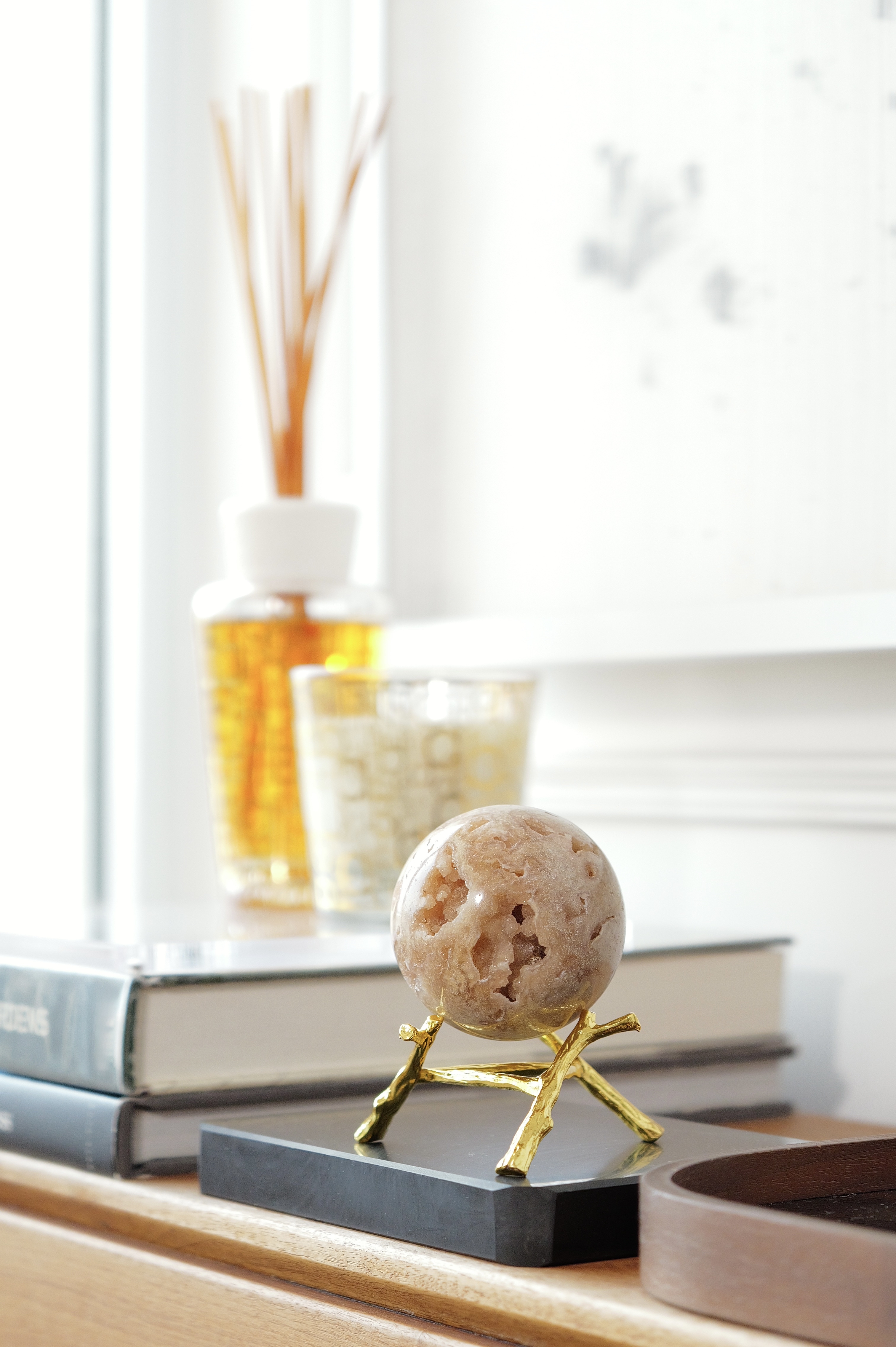 ༒ 6.7cm粉紅紫水晶 晶牙晶洞球༒ PA*7038CA8G3ms-RA19*5ET