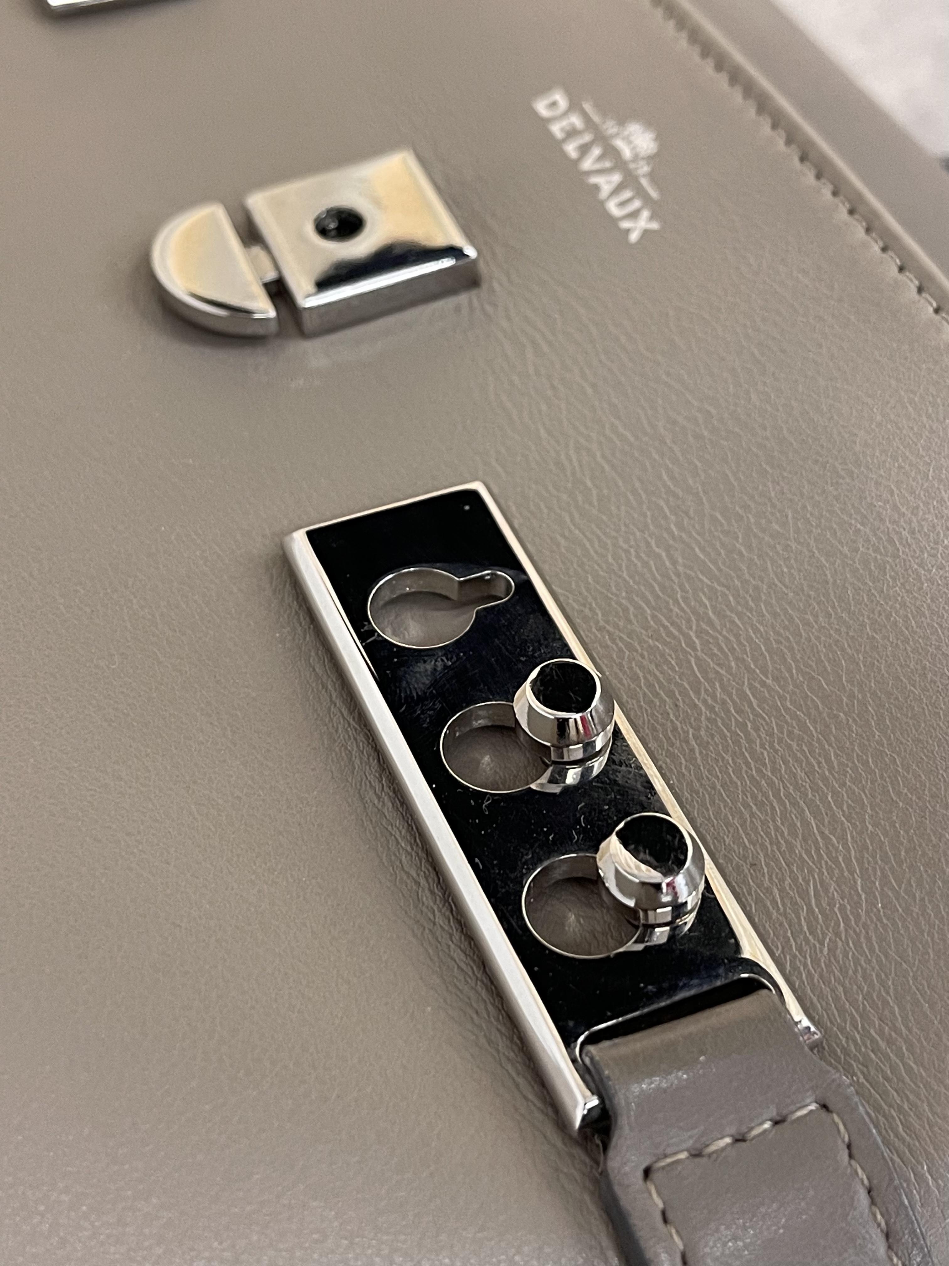 Pre-owned Delvaux Tempête/ Product Code: 26012404