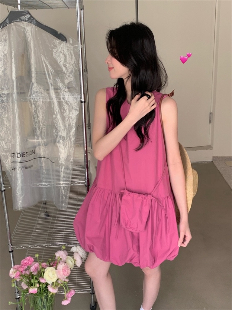 Agnes Puffy Dress free small crossbody bag 韩系减龄甜美背心花苞连衣裙配送🎁同色包包 ( 3 colours )