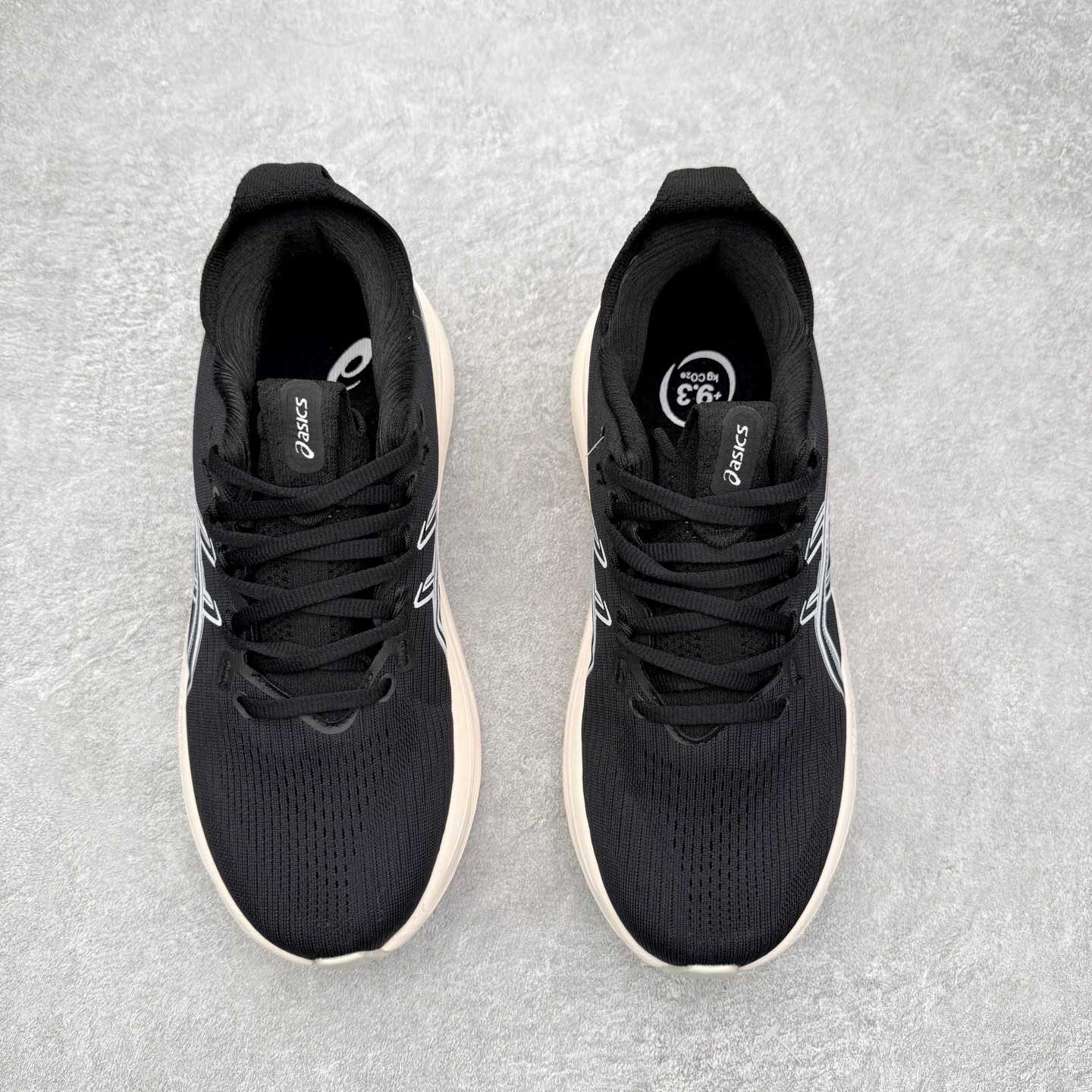 mAsics Gel-Nimbus 28