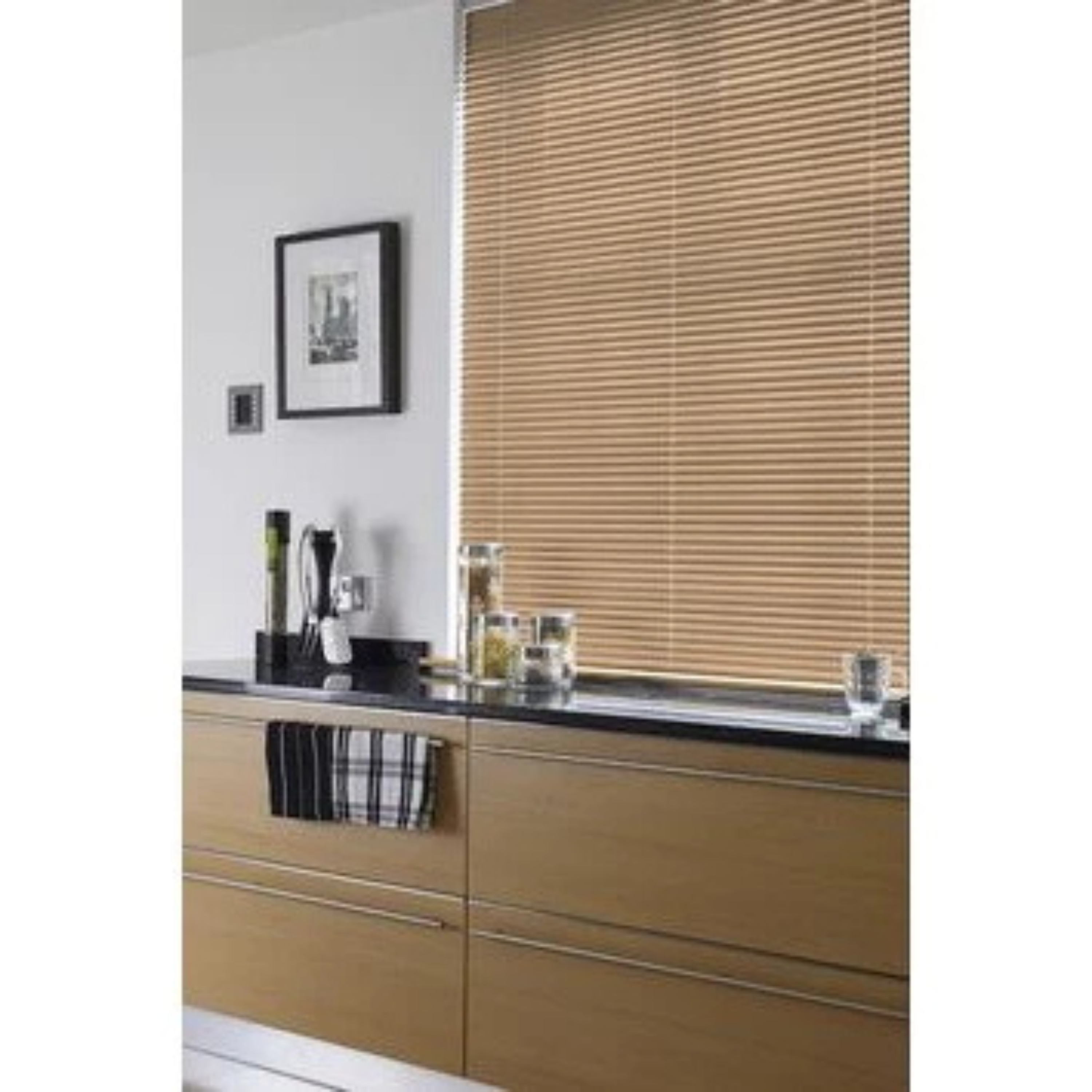 Custom 25mm Aluminium Venetian Blind | Heat Resistant | Friendly Use | Free Consultation | New Rolling System