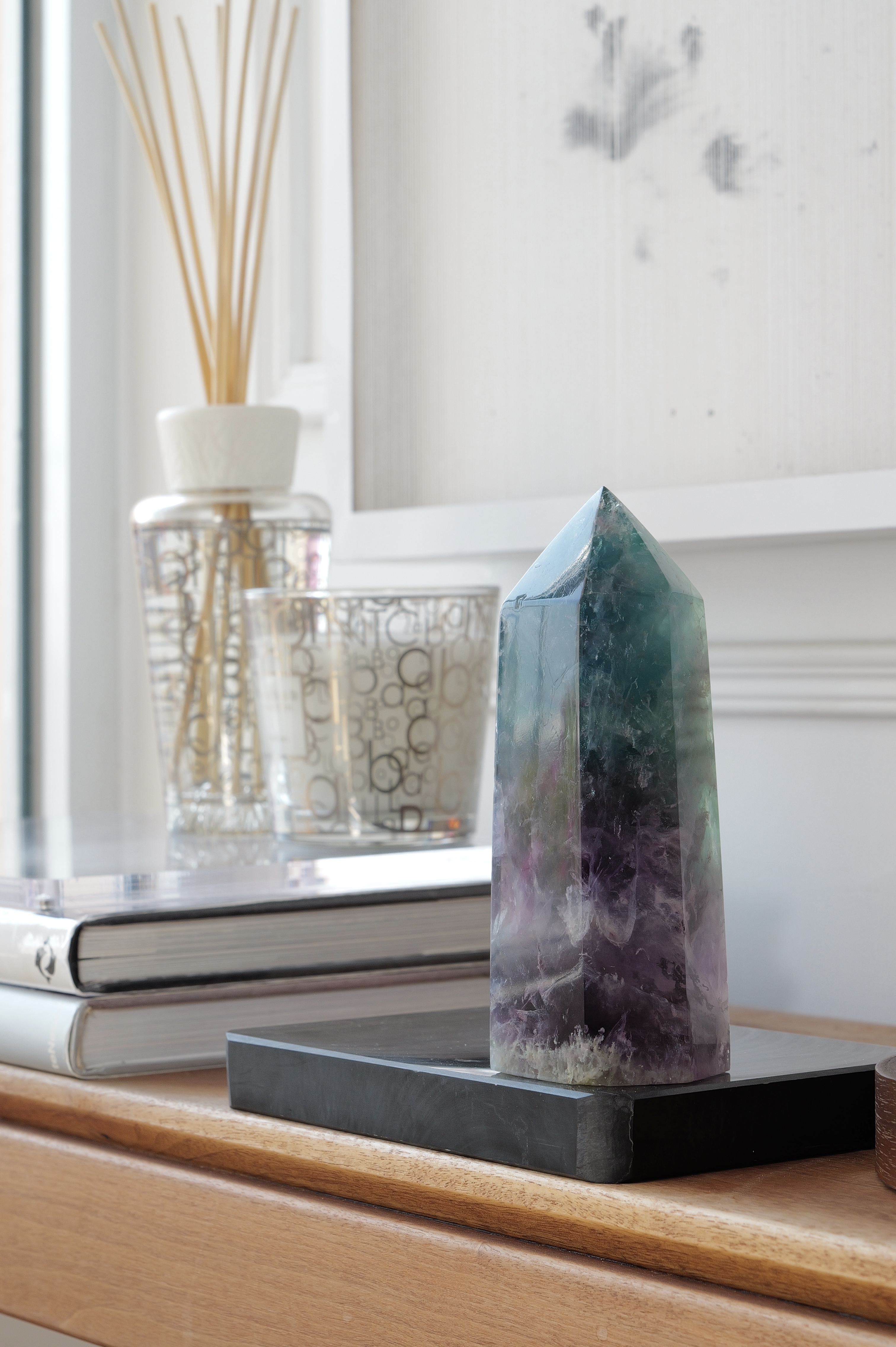 ༒15cm綠紫螢石六角柱༒  FL031C22MGN18-RB5*6fm