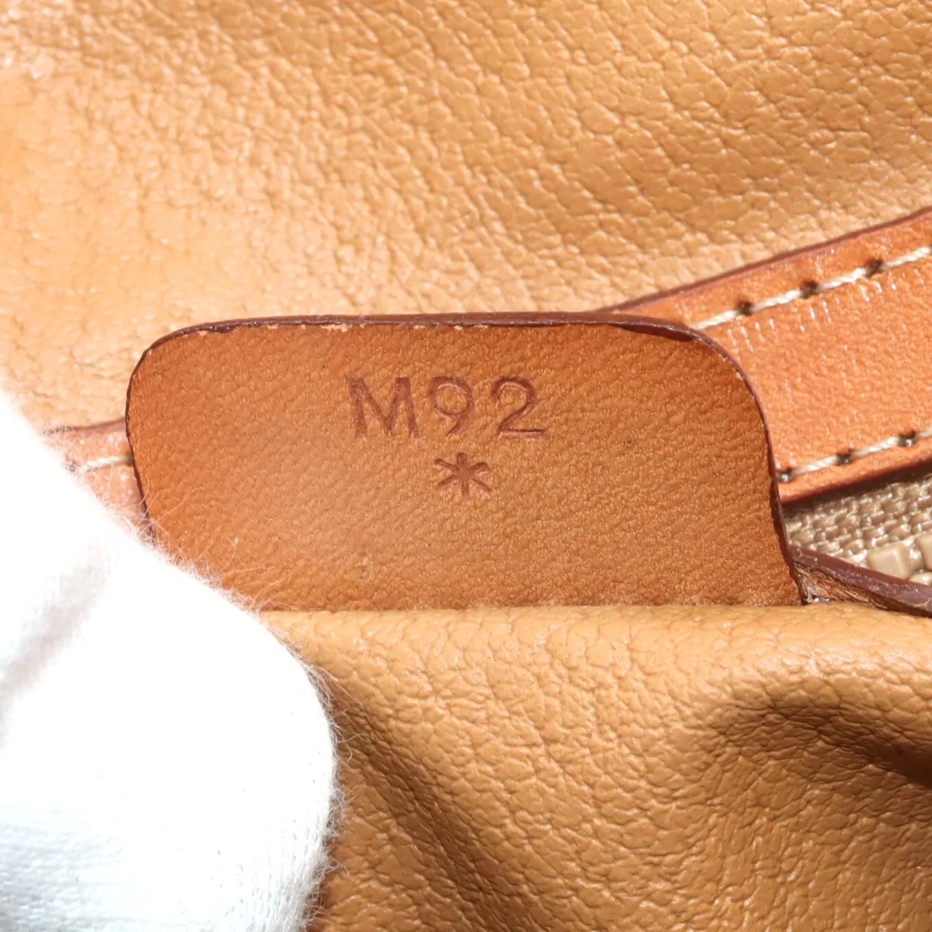 Celine Beige Macadam Papillon 26