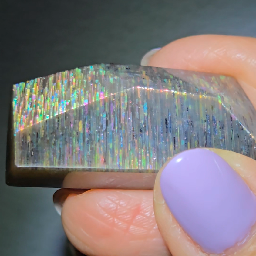 Rainbow meteor shower sunstone from Tanzania - SM95