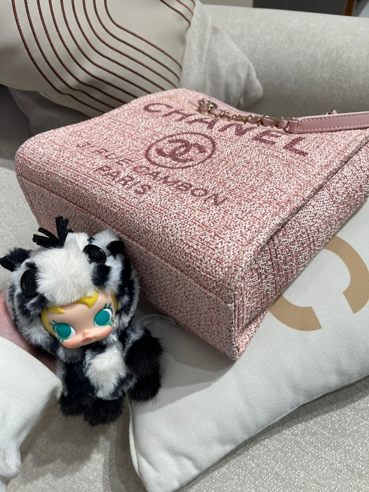 Chanel DEAUVILLE tote bag small 100%Authentic ,98%new  ✅31 card✅dust bag