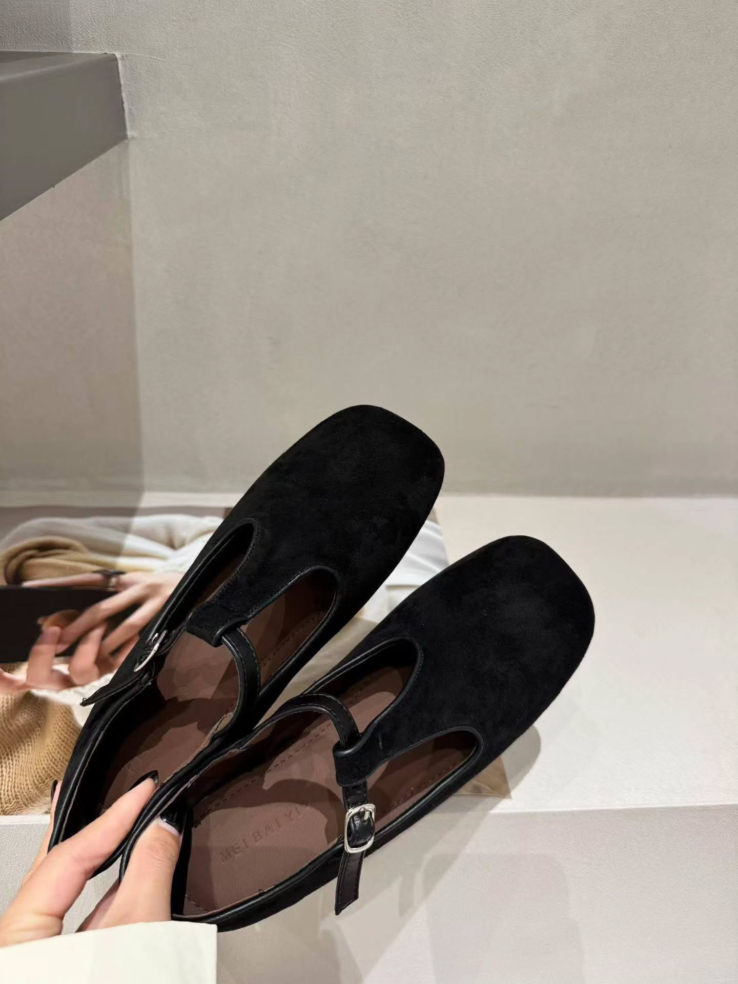 2528-27 复古平底鞋 🇨🇳