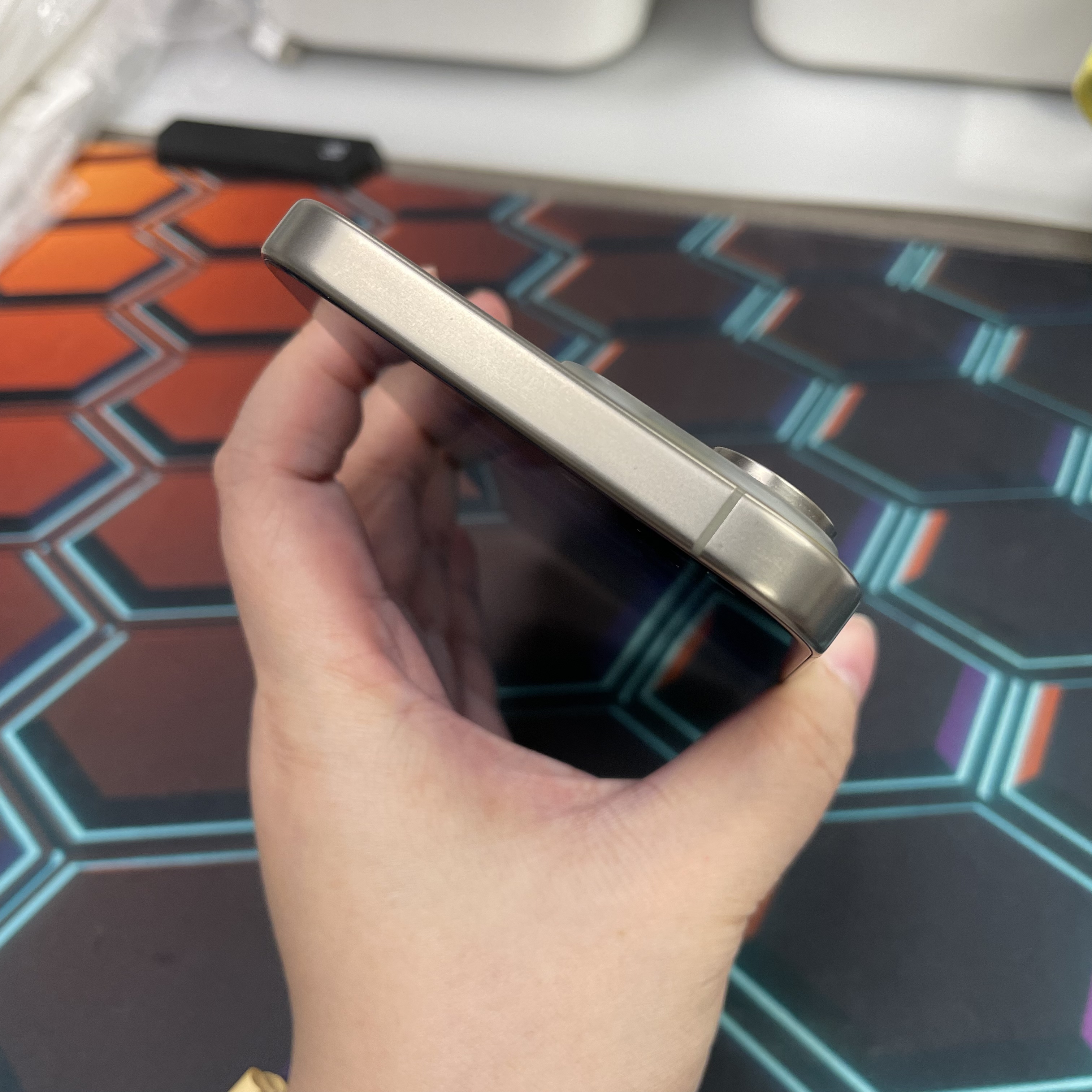 *8023 15 pro max 超靚機 256GB 電83 原色 gray