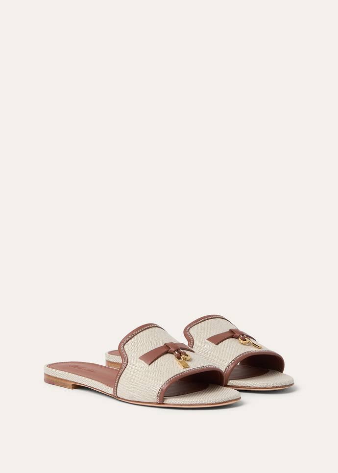 指定顏色精選優惠✨訂貨🍒Loro Piana summer charms sandal  Size 36/36.5/37/37.5/38.5/39/40 Color : Natural/Caramel Sugar (B4AU)