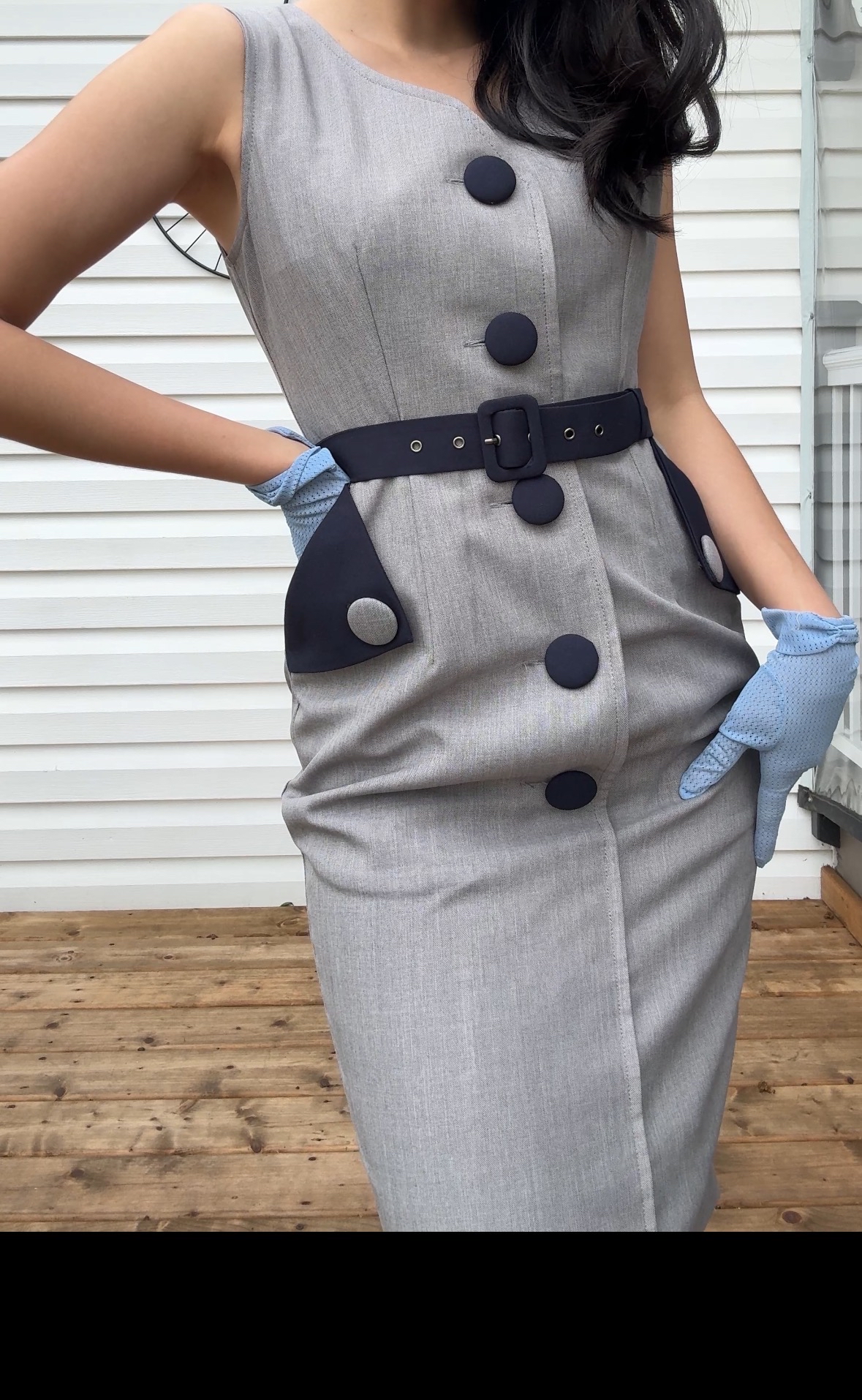 Madison Avenue Elegance  – 1950s Tailored Two-Tone Pencil Dress (FM227)