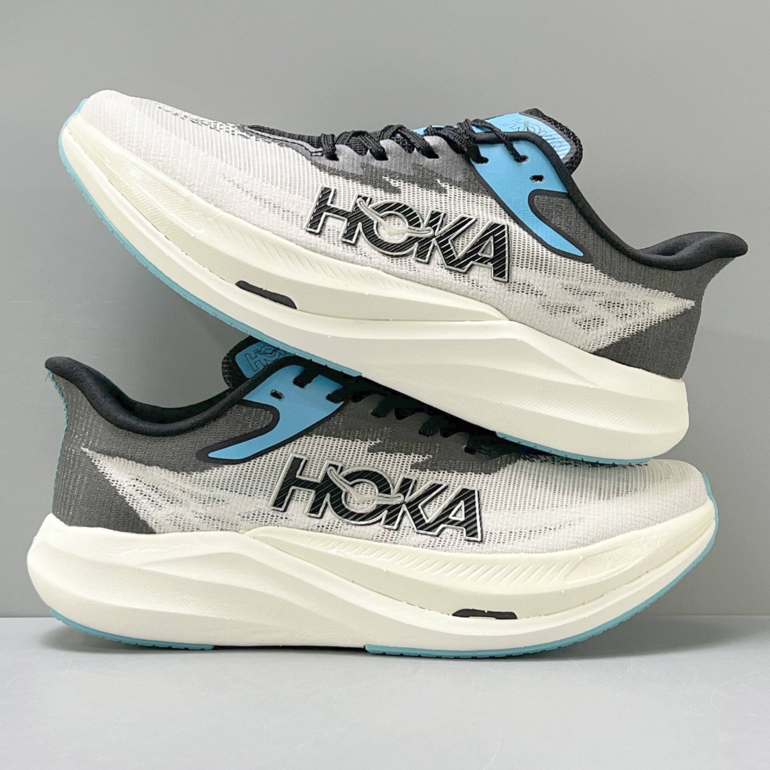 HOKA Rocket X 3