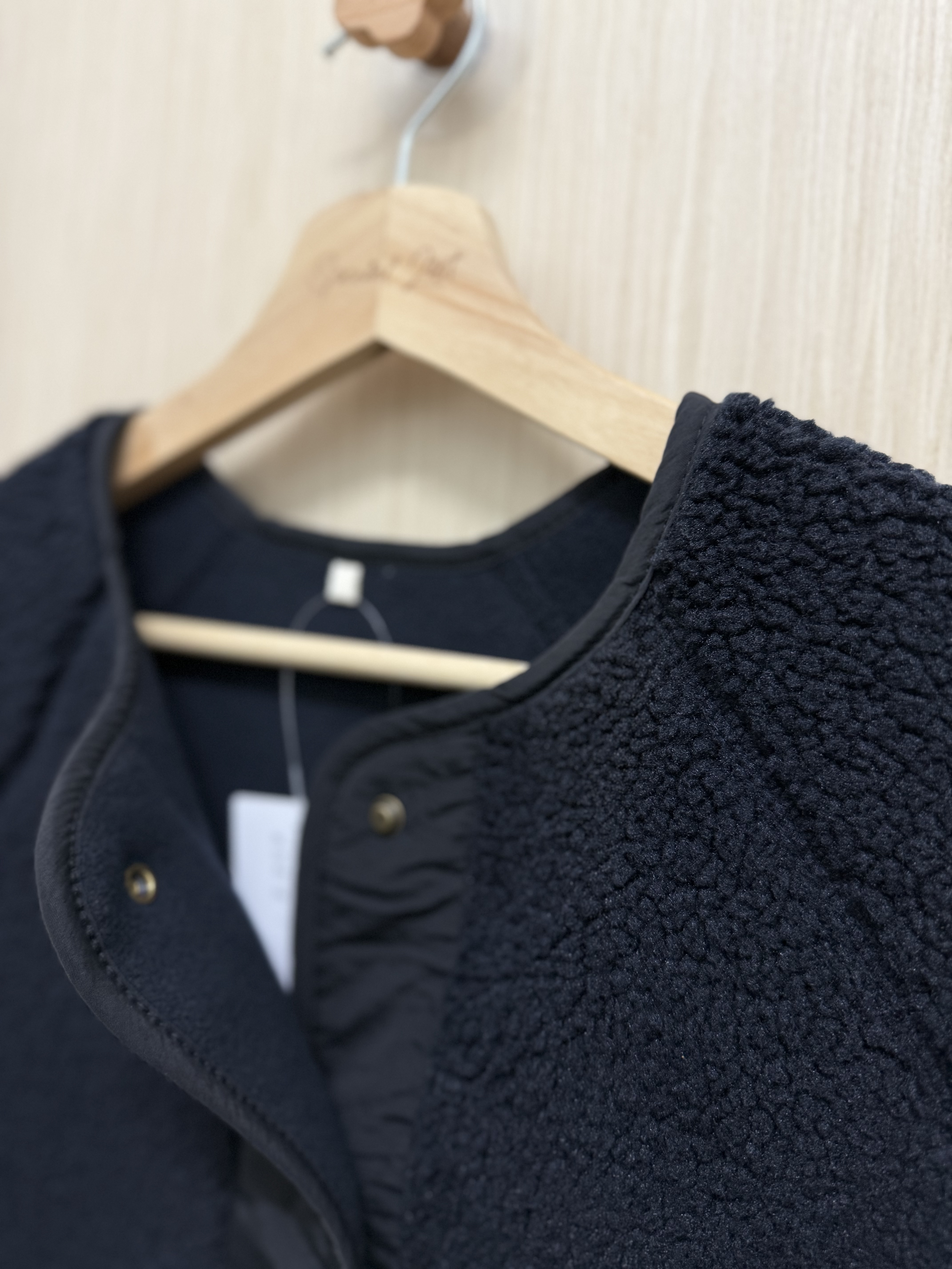 拼布搖粒絨外套（黑色）