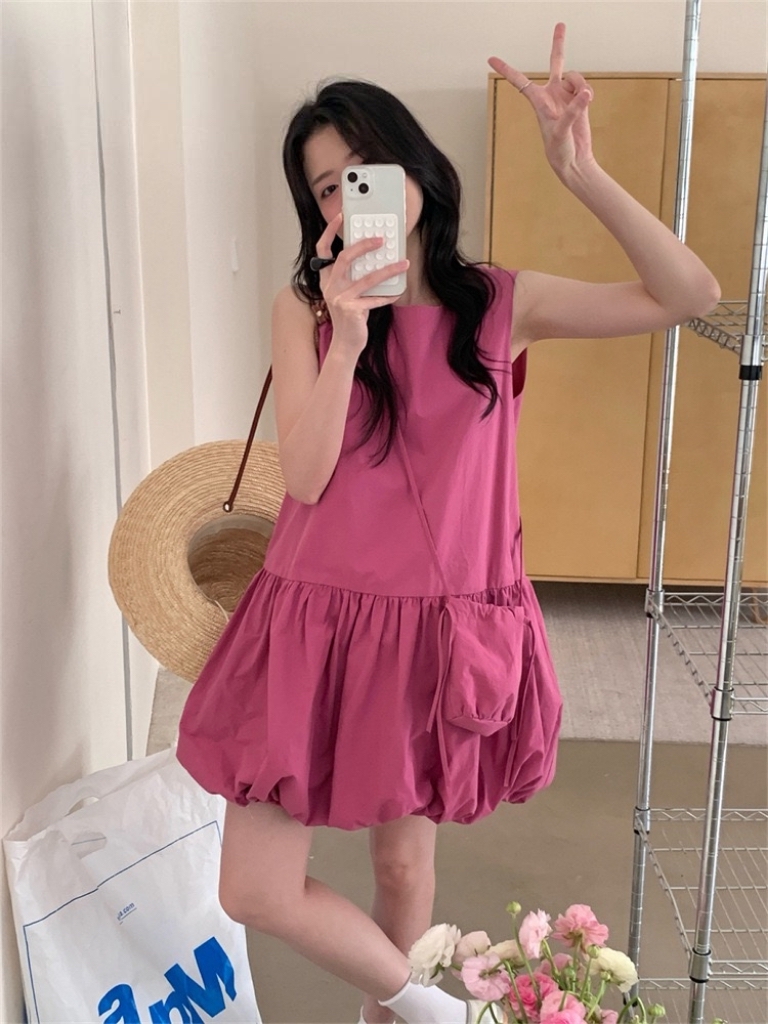 Agnes Puffy Dress free small crossbody bag 韩系减龄甜美背心花苞连衣裙配送🎁同色包包 ( 3 colours )