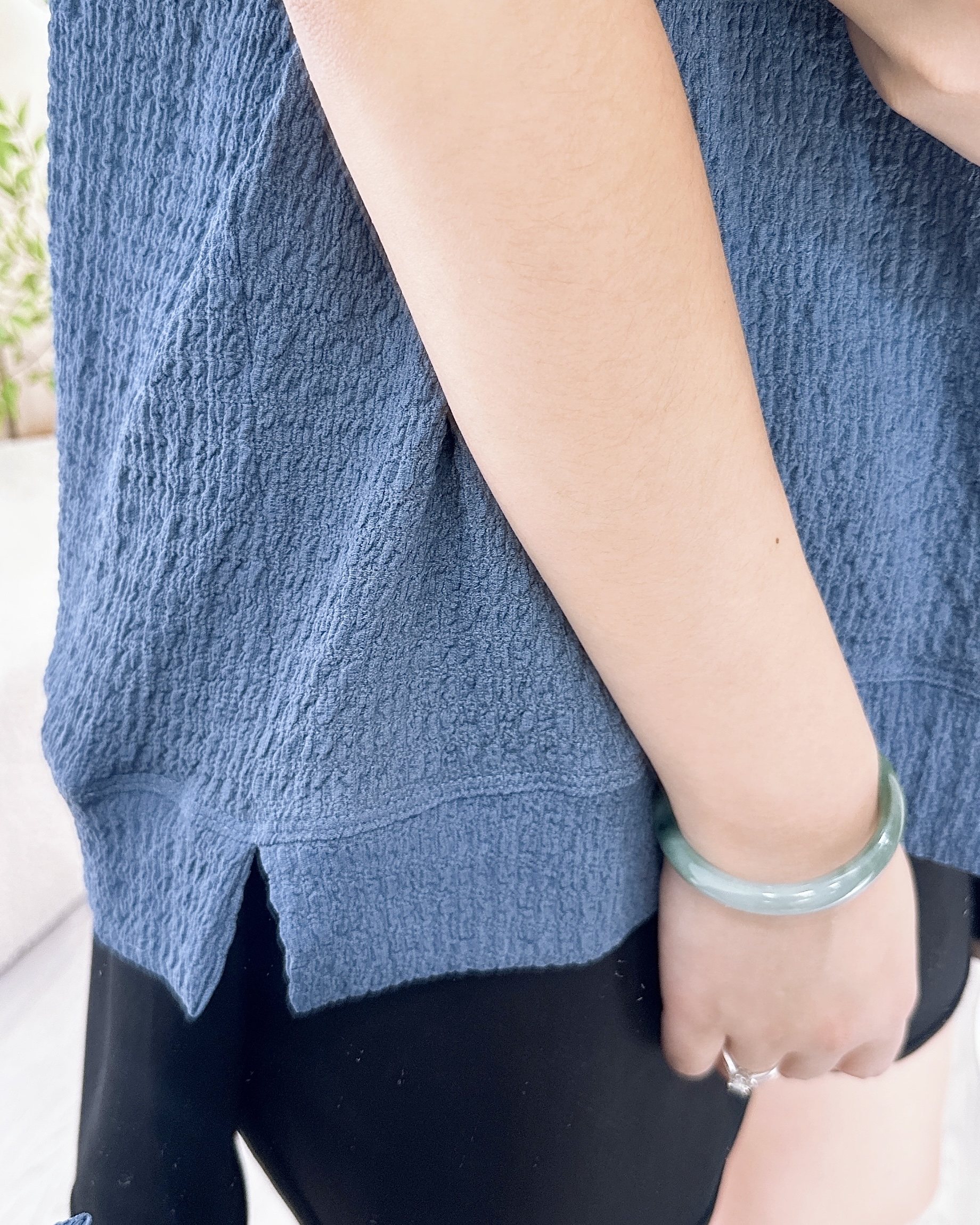 長青通爽淨色皺紋料上衣 4色