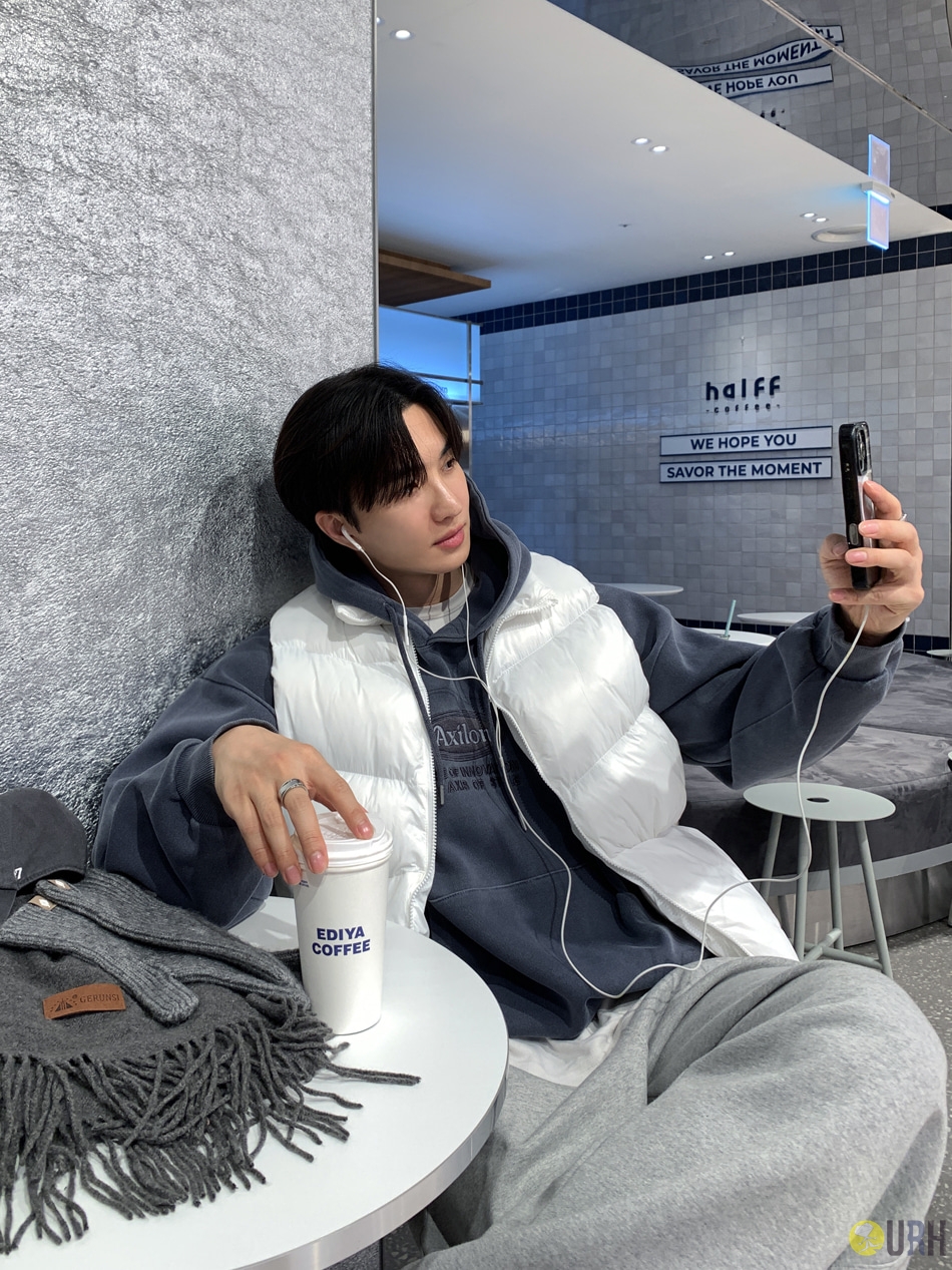 【100%保證韓國直送】高質感 Axilon 刺繡復古水洗寬鬆連帽衛衣 Hoodie [3 color] RL114678