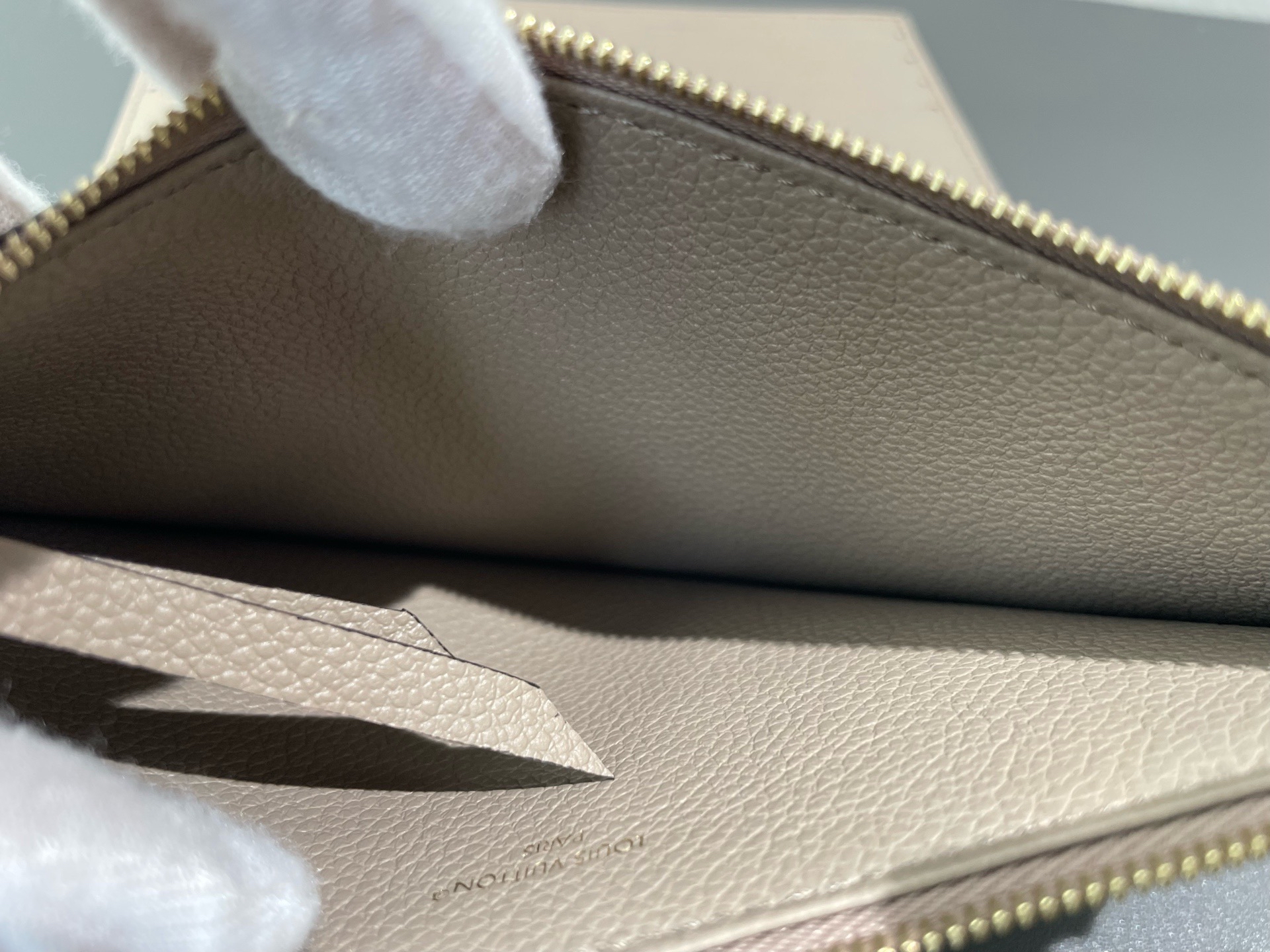 【預訂貨品】LV 全皮灰色 三合一woc