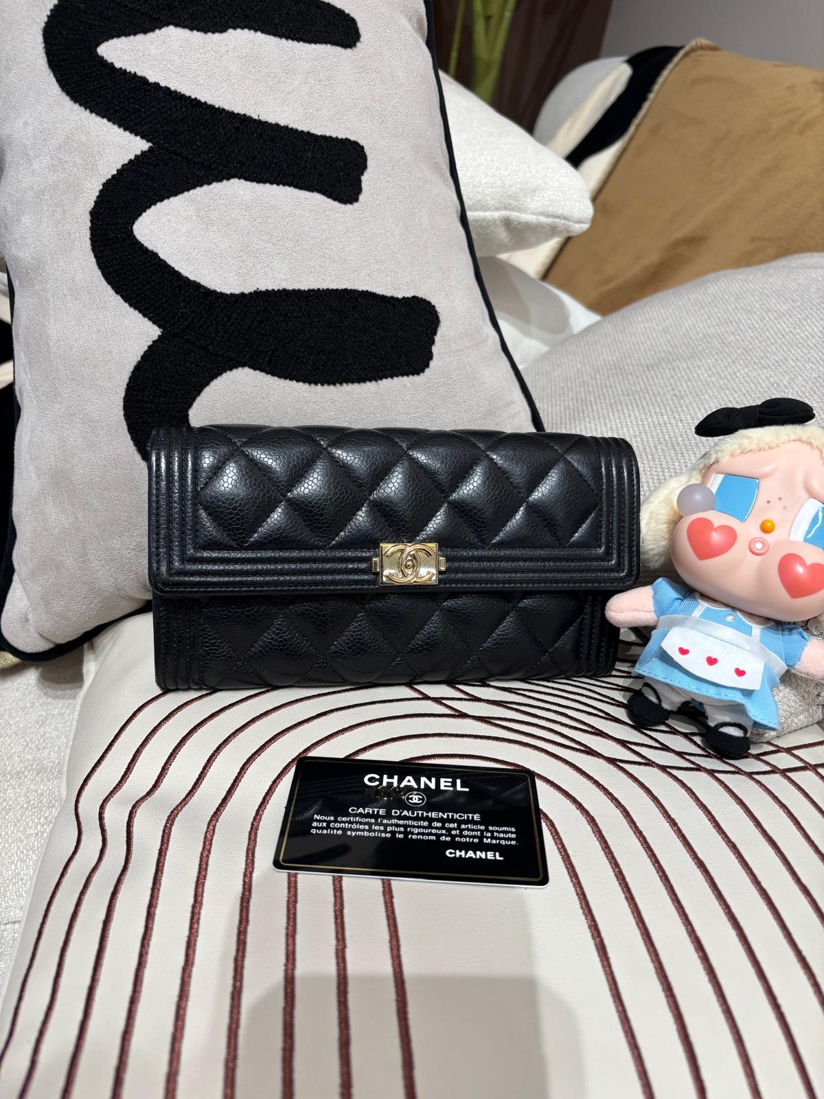 Chanel boy Chanel wallet 黑色荔枝牛皮 100%Authentic ,98%new ✅card✅塵袋✅盒