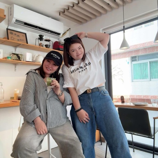 AT Ladies