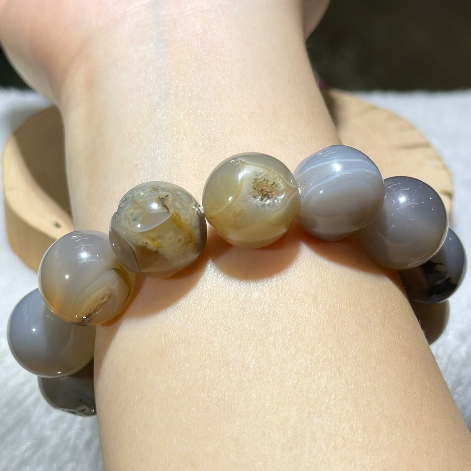 瑪瑙開口笑手串 16 mm +/-