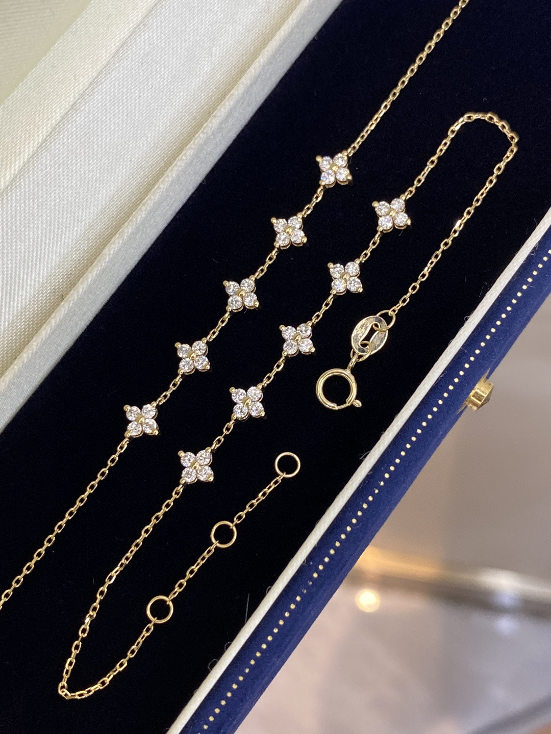 18K Diamond Bracelet 