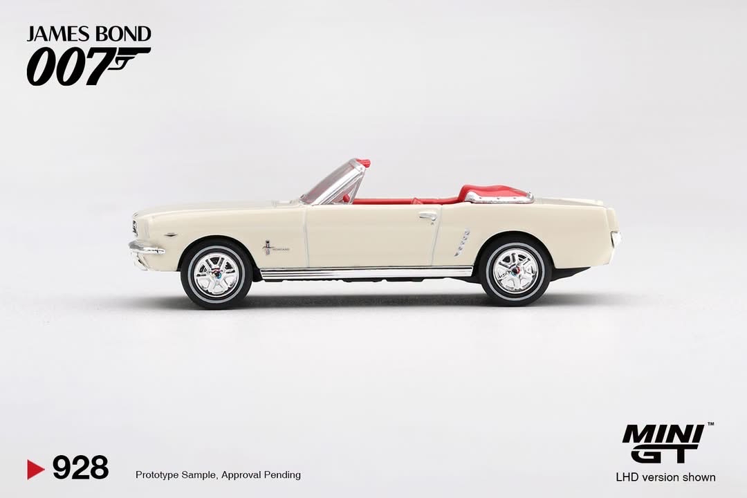 (預訂 Pre Order) MINI GT  ( MGT00928-007E ) Ford Mustang convertible 1964 “Goldfinger” / English Blister Packaging