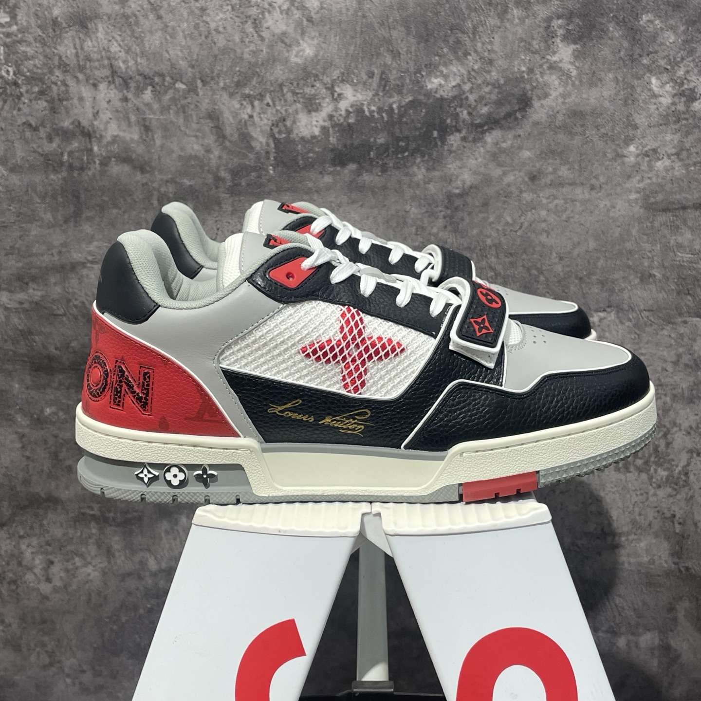 Louis Vuitton LV Trainer