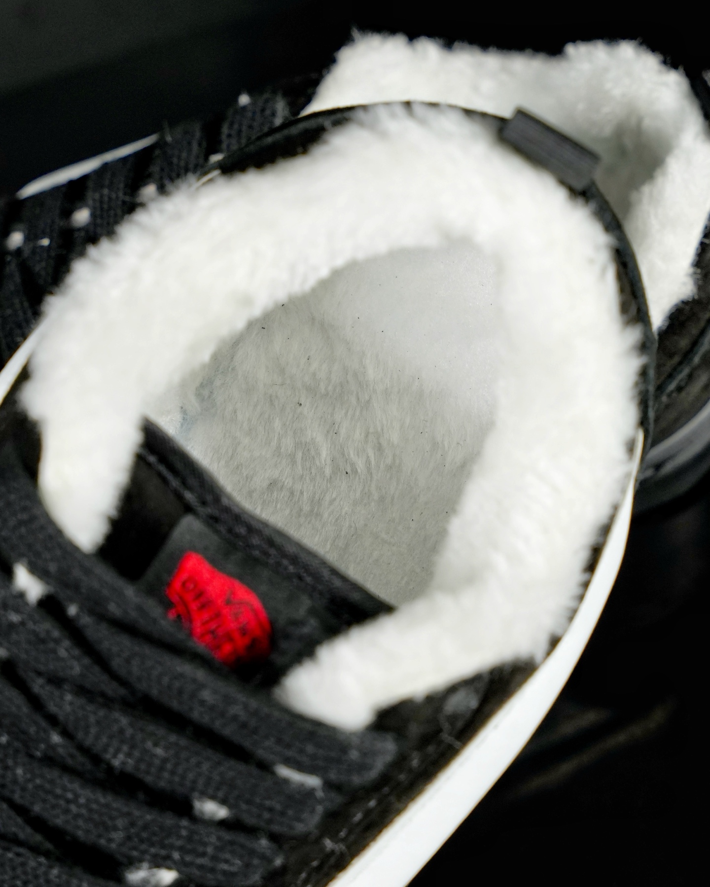 Vans Knu Skool VN0009QCBMA