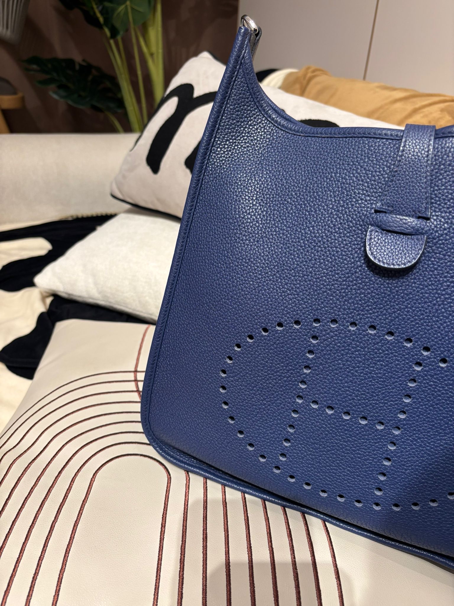 Hermes Evelyne 29 Stamp C TC粒粒牛皮 100%Authentic, 95%New ✅內袋✅肩帶✅Dust bag