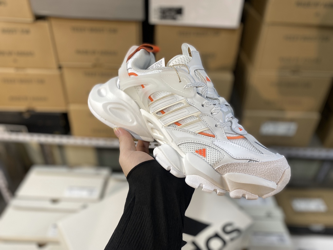 Adidas XLG Runner Deluxe JP5758